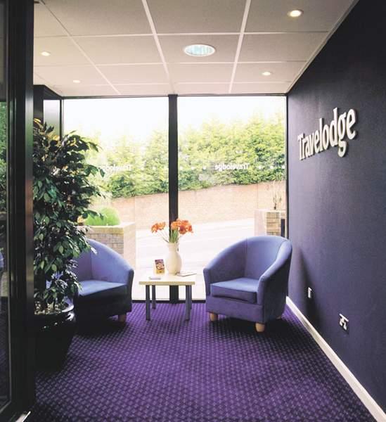 Travelodge Belfast Central — photo 3