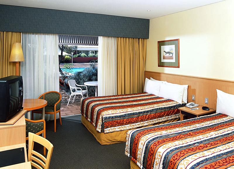 Desert Gardens Hotel — photo 4