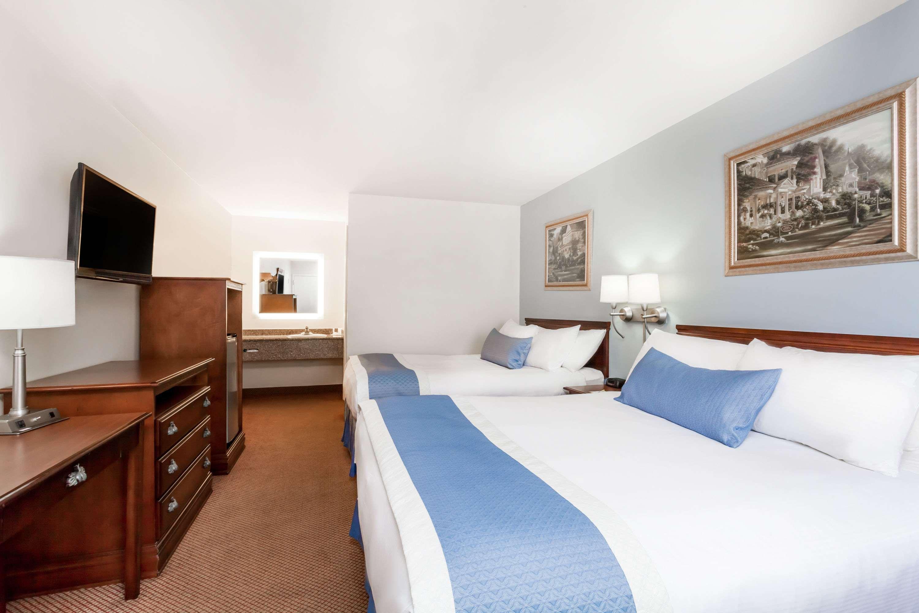 Days Inn Hampton — photo 3