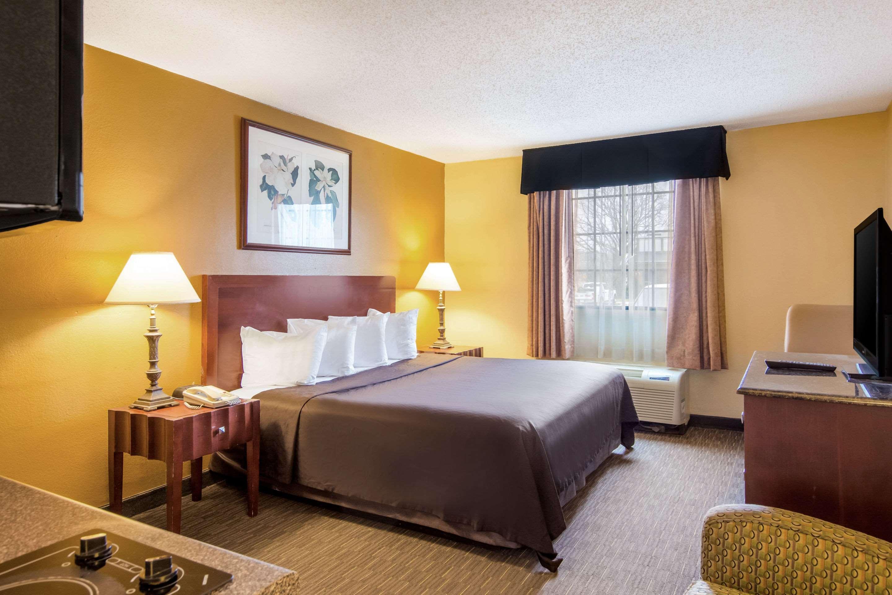 Suburban Extended Stay Hotel — photo 5