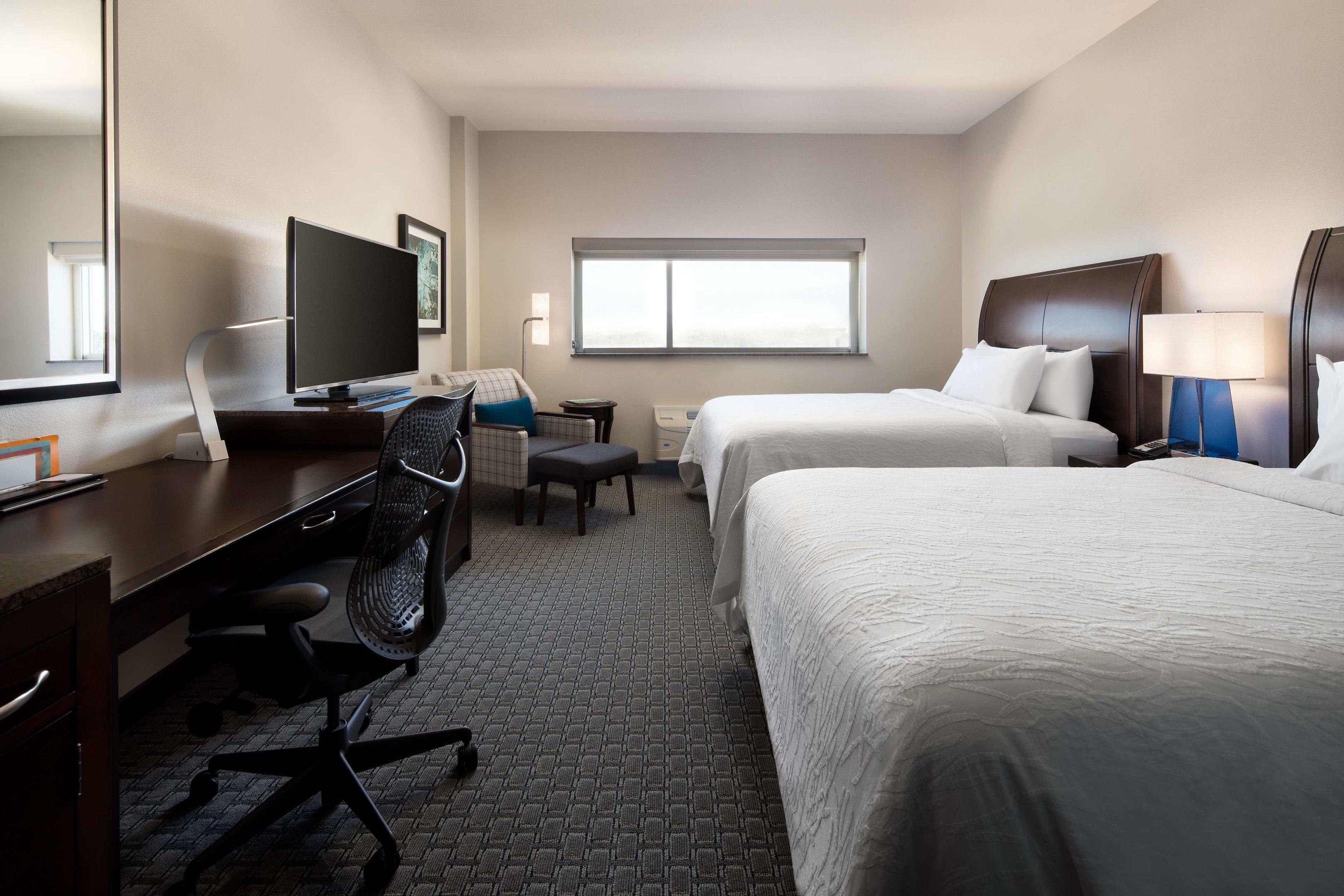 Hilton Garden Inn Denver/Cherry Creek — photo 4