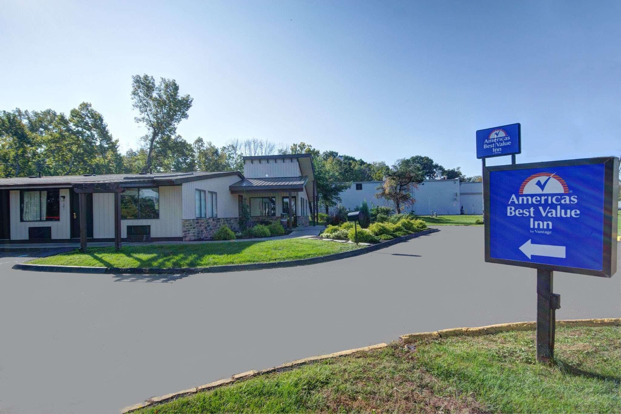 Americas Best Value Inn Heath/Newark — photo 4