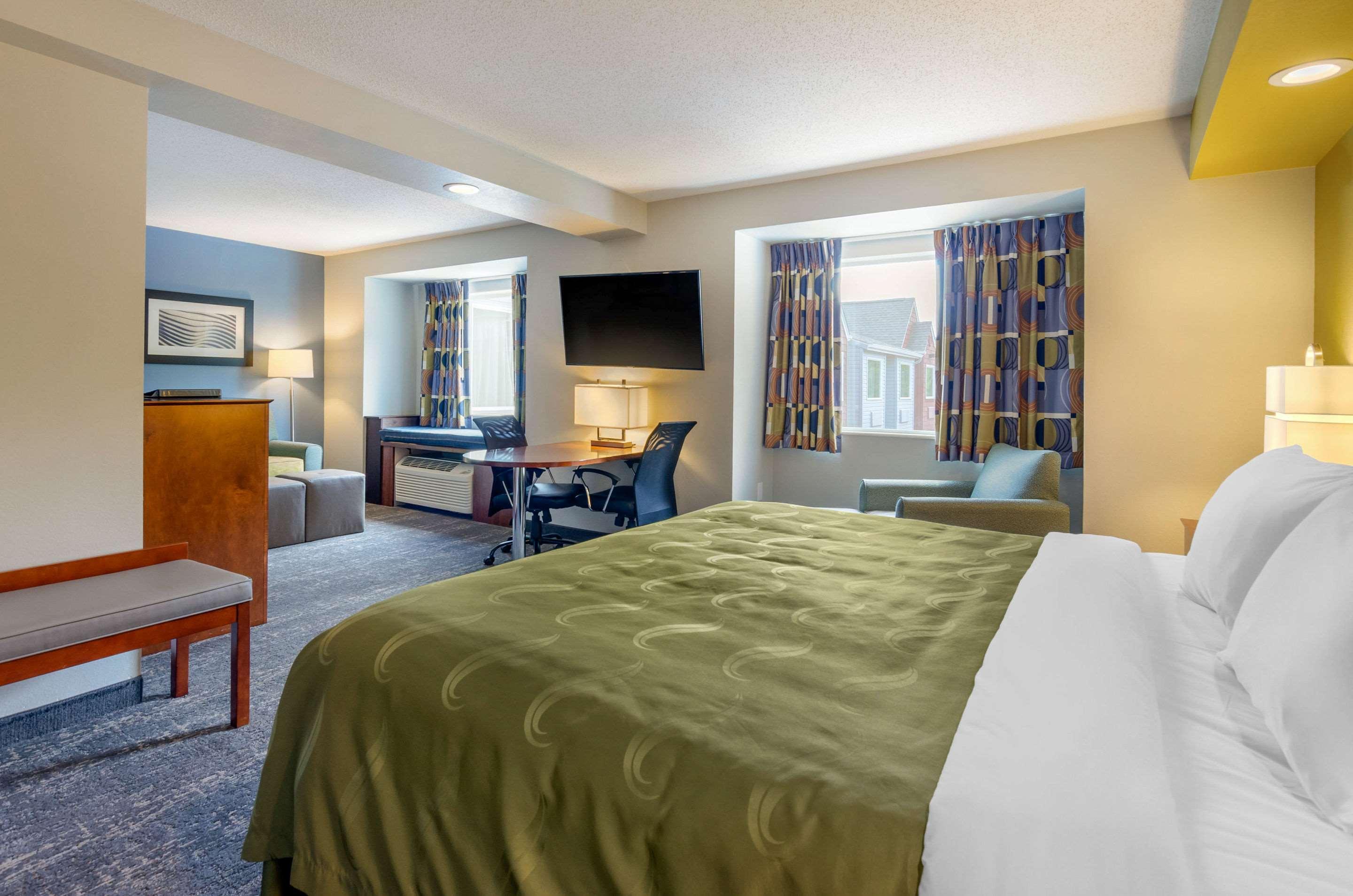 Quality Inn & Suites — photo 5