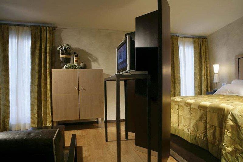 Intown Luxury House — photo 4