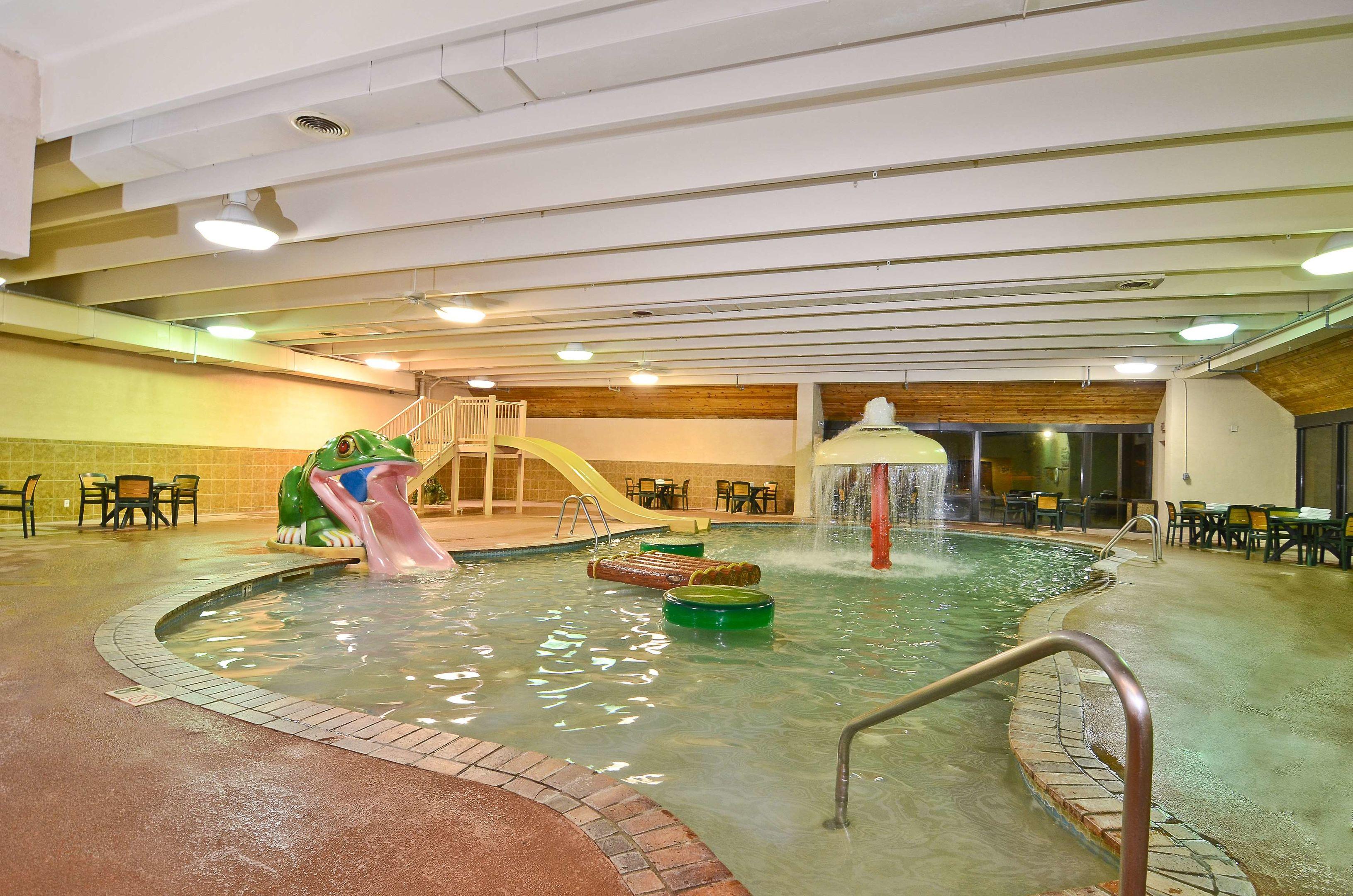 Best Western Plus Midwest Inn — photo 4