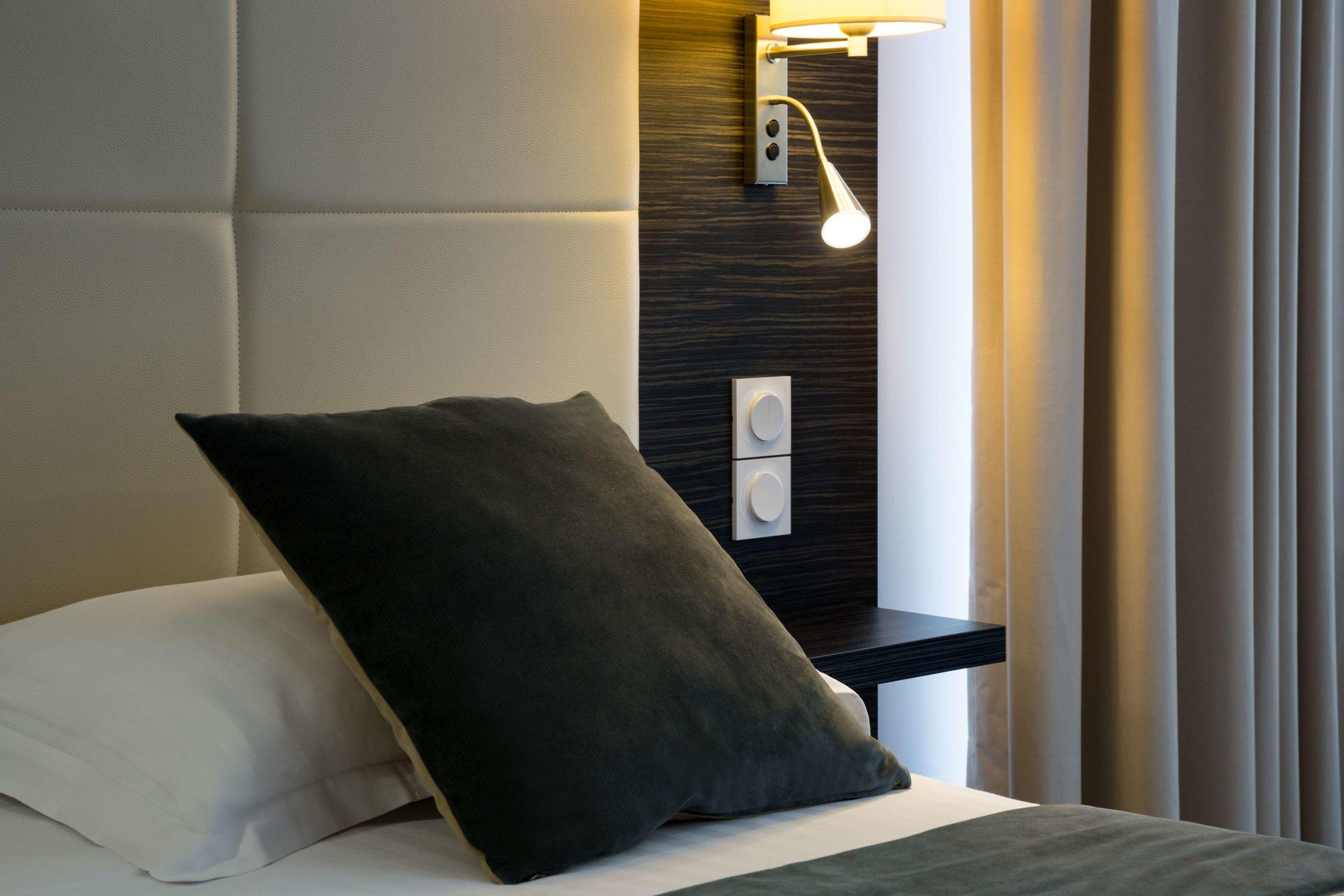 Hotel The Originals Cholet South La Verriaire — photo 3