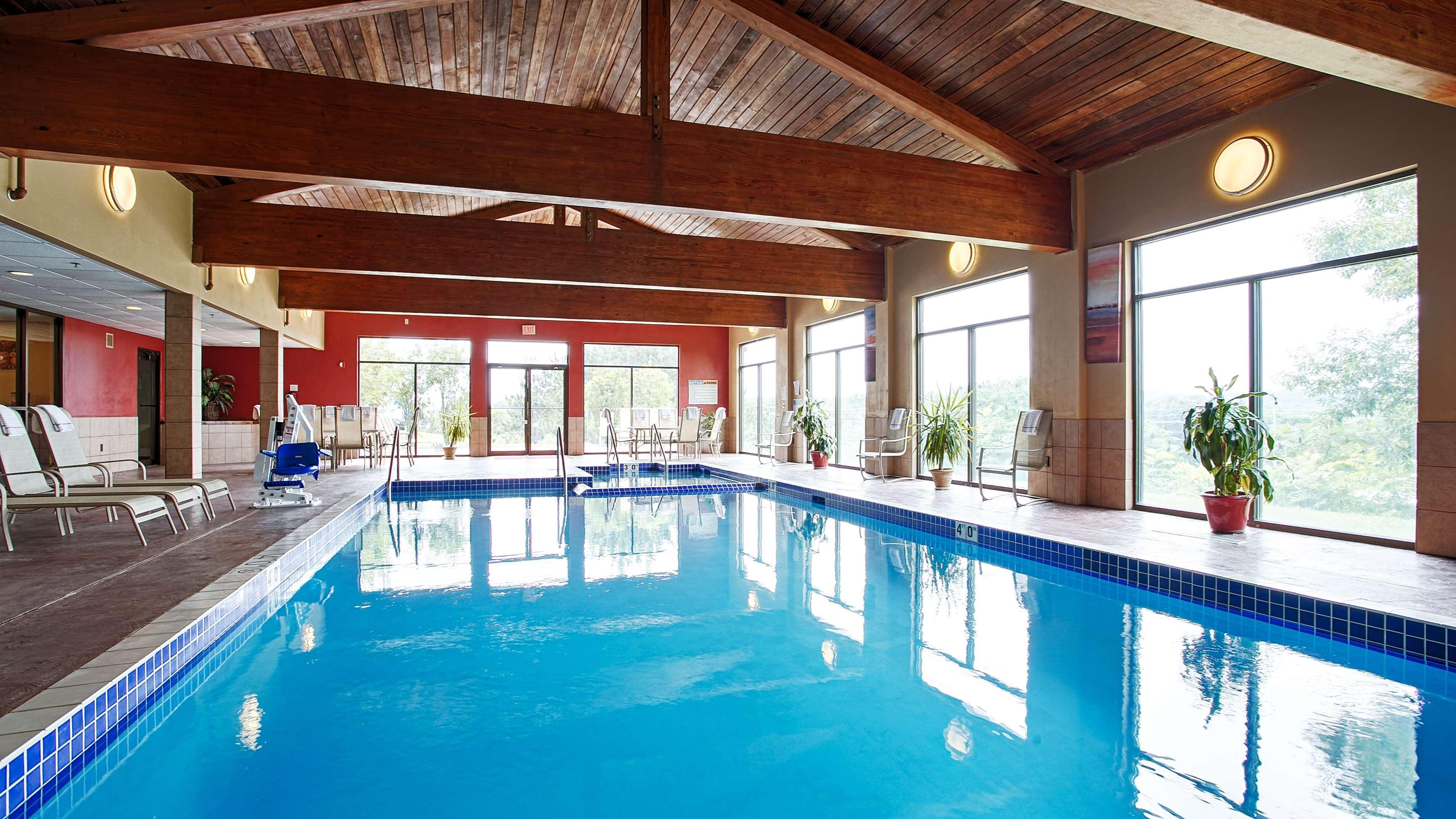 Best Western Plus Eau Claire Conference Center — photo 4