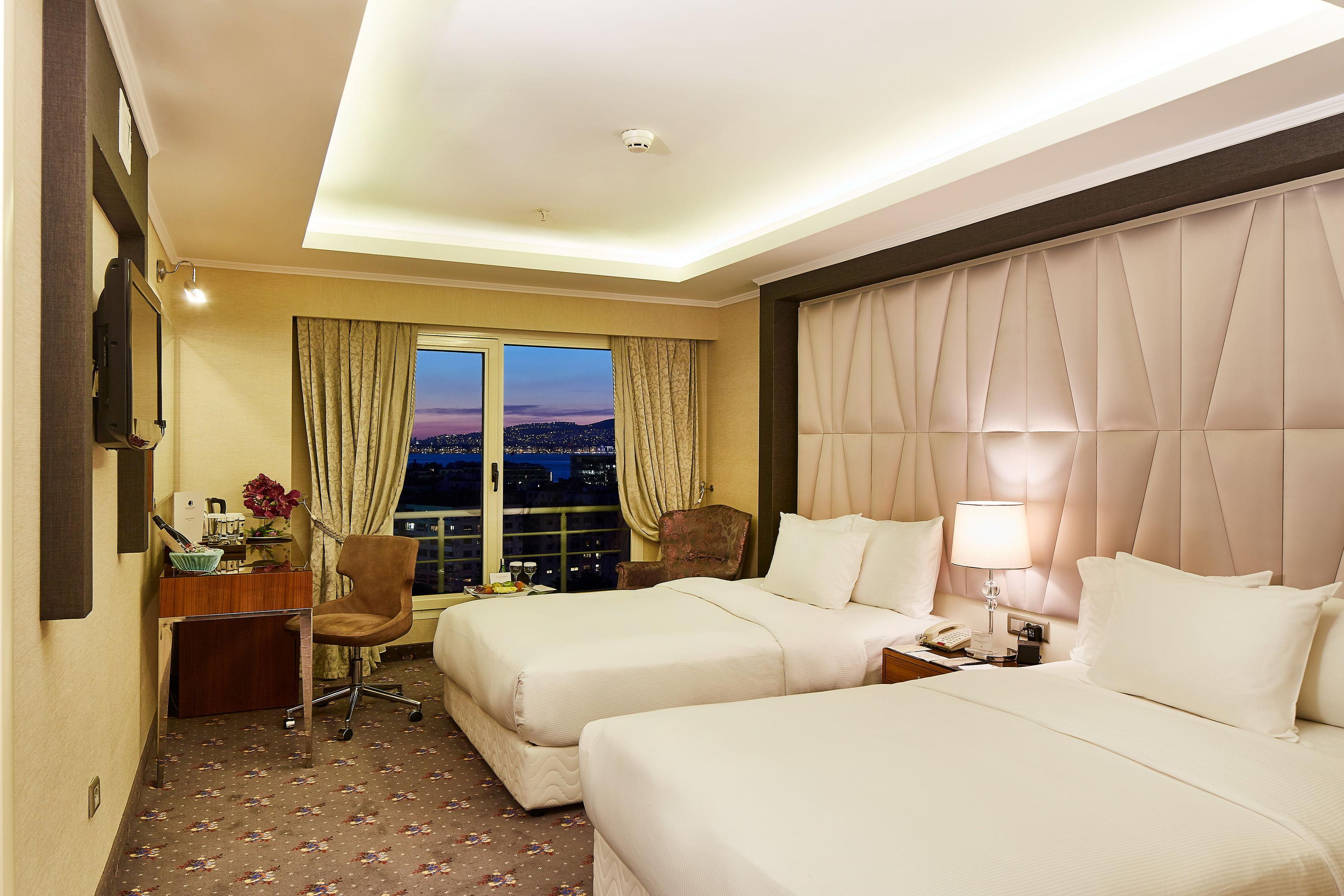 DoubleTree by Hilton Hotel Izmir - Alsancak — photo 5