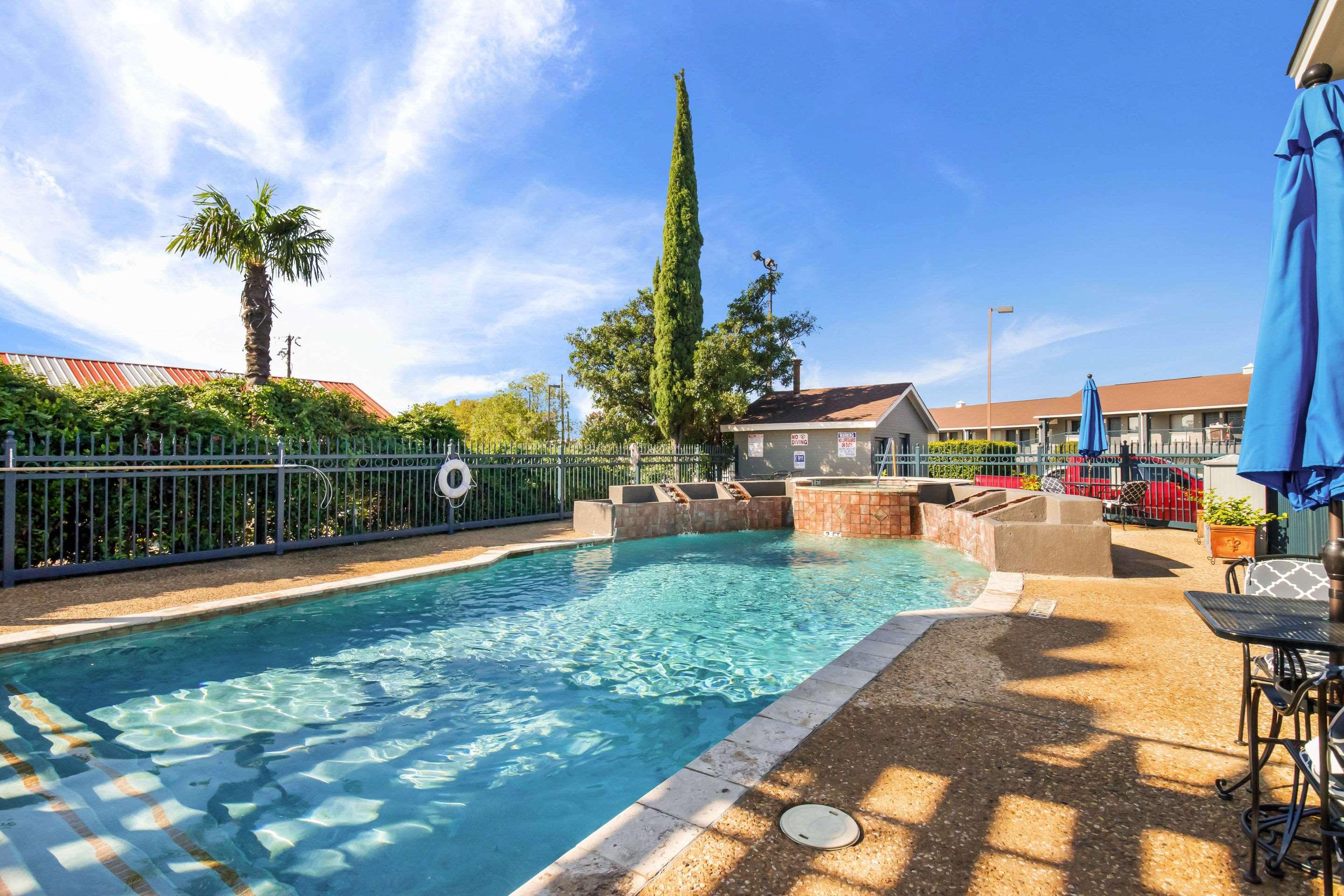 Quality Inn Marble Falls — photo 4