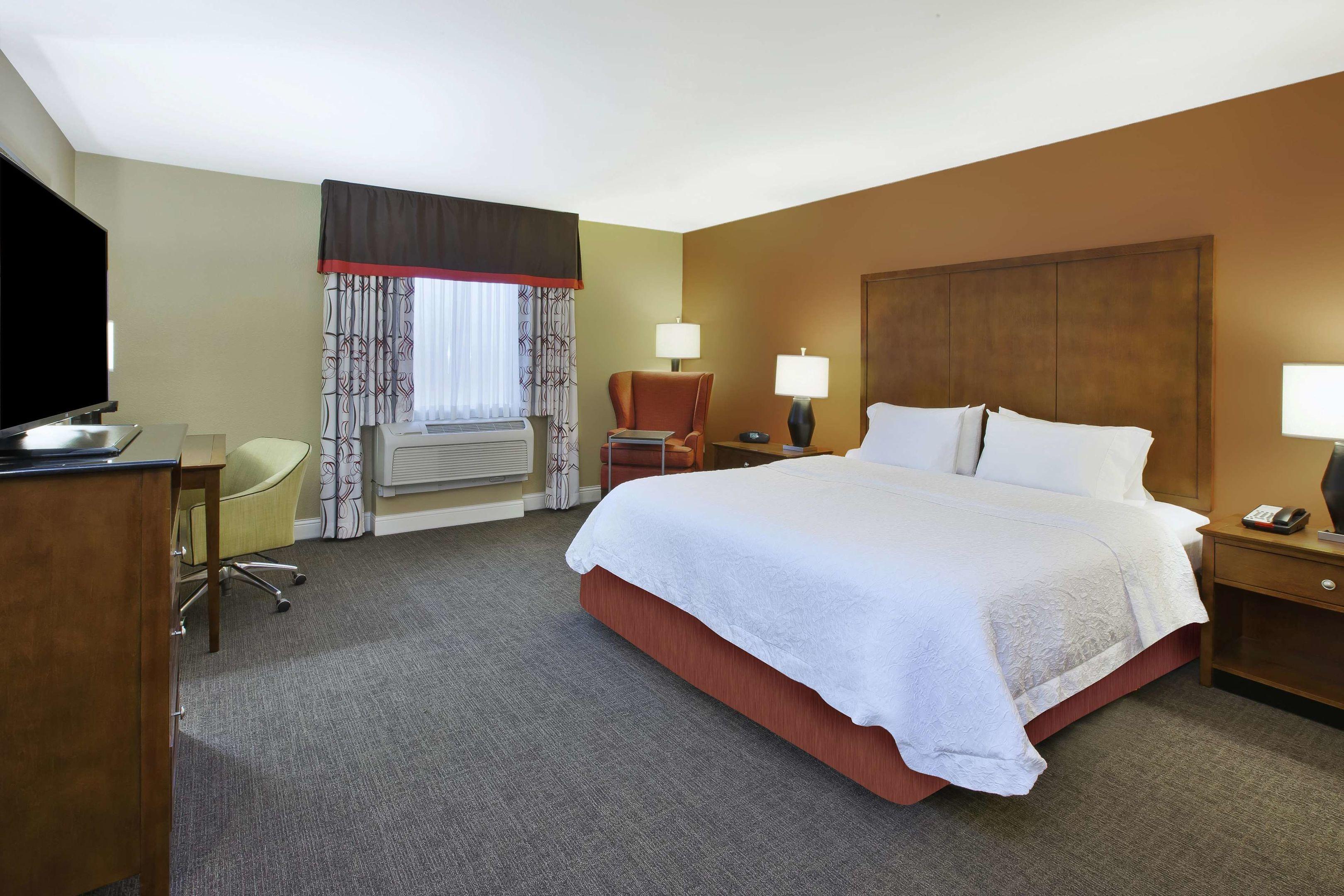 Hampton Inn & Suites Wichita-Northeast — photo 5