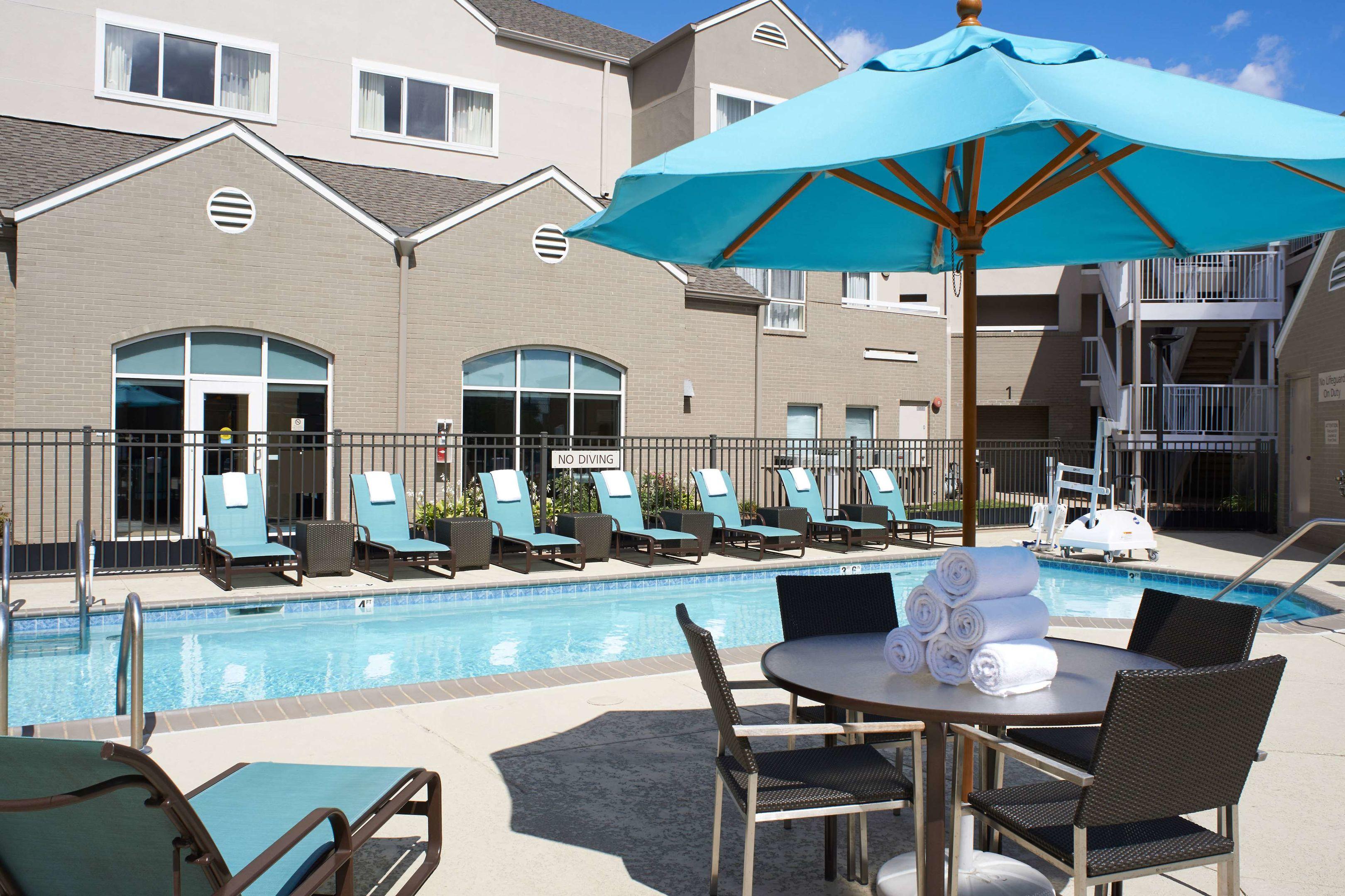Sonesta ES Suites Detroit Warren — photo 3
