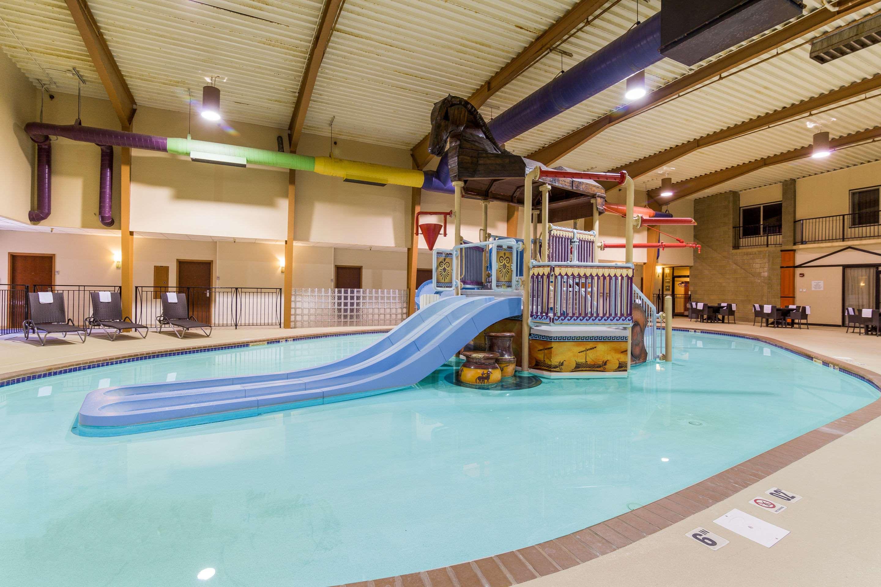 Clarion Hotel Convention Center — photo 4