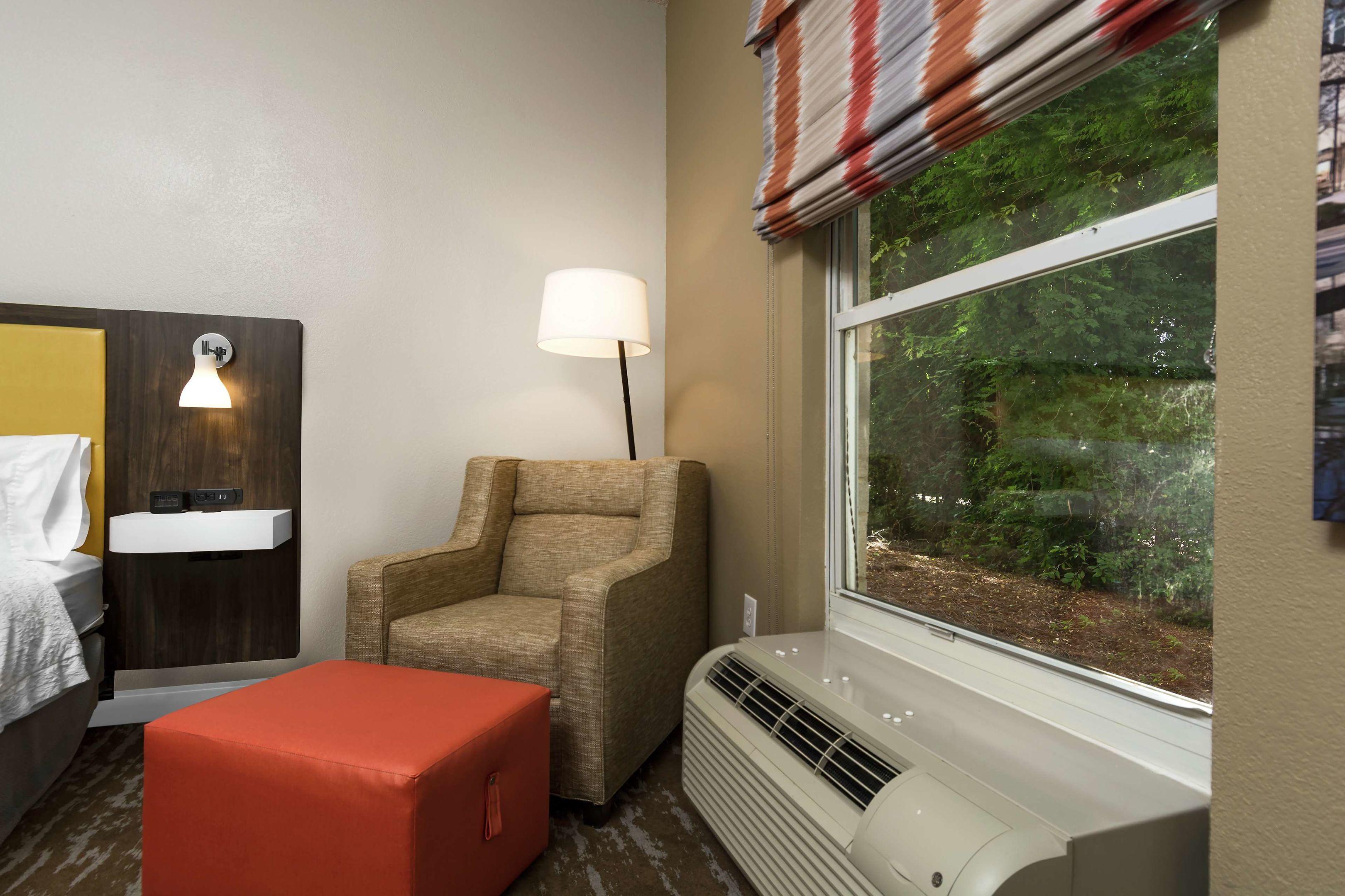 Hampton Inn & Suites Raleigh/Cary I 40 — photo 3