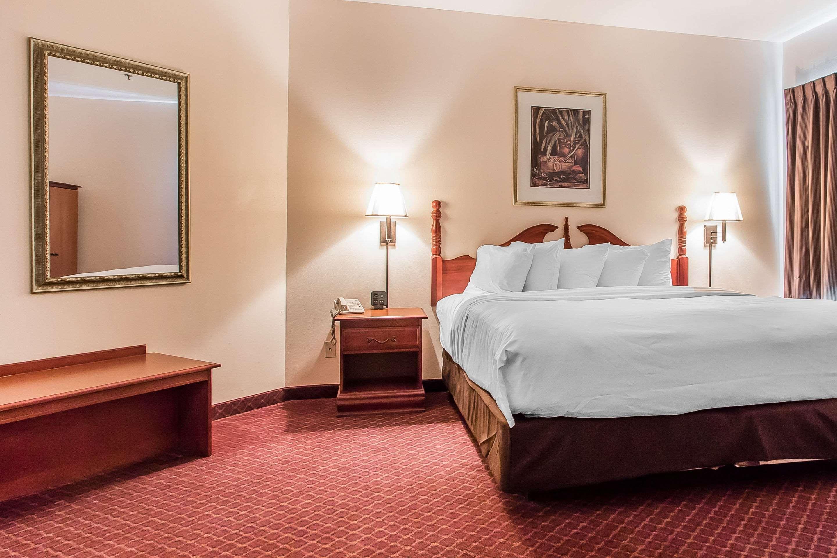 Quality Suites — photo 5