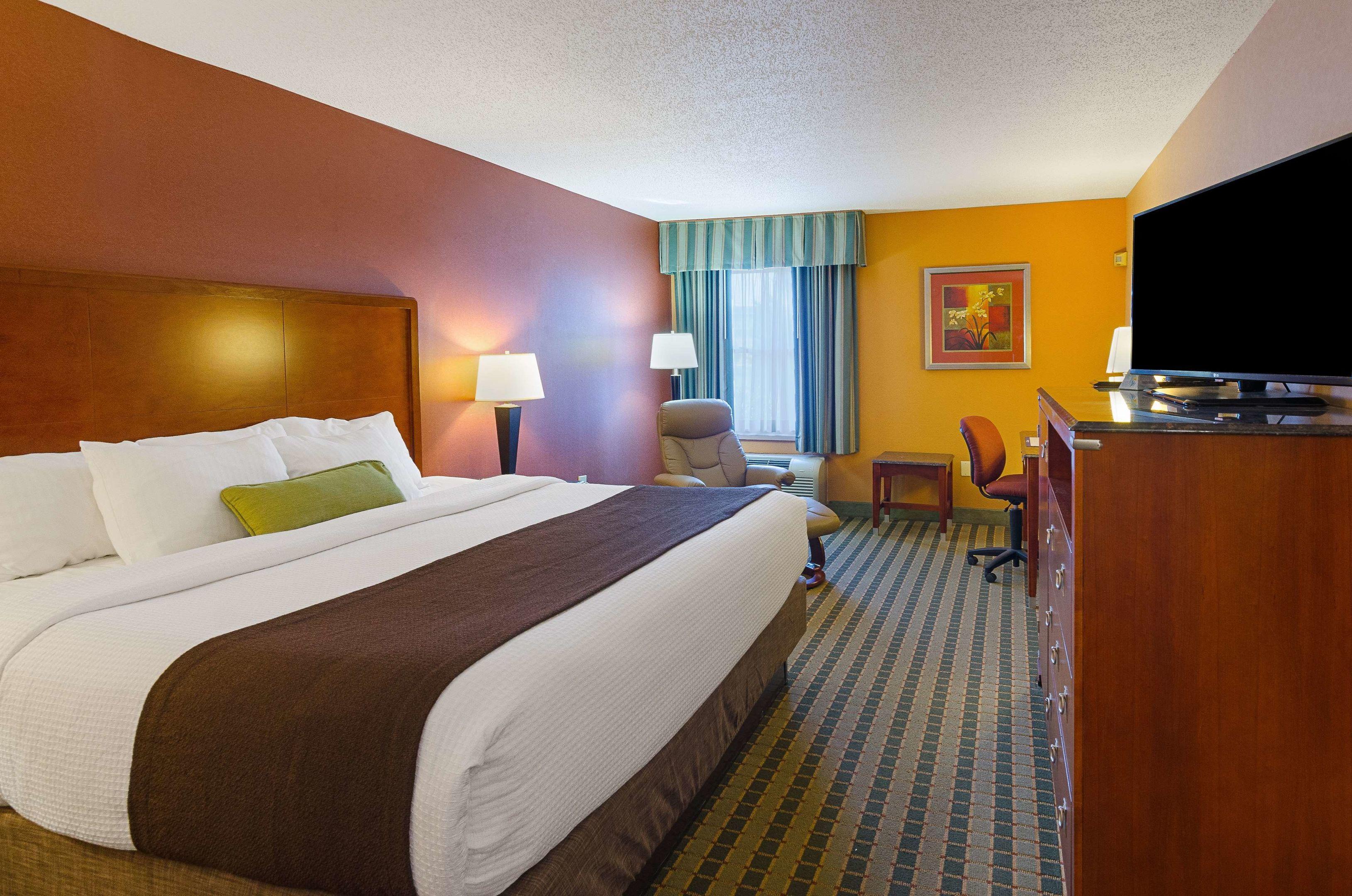 Best Western Plus Inn at Valley View — photo 5