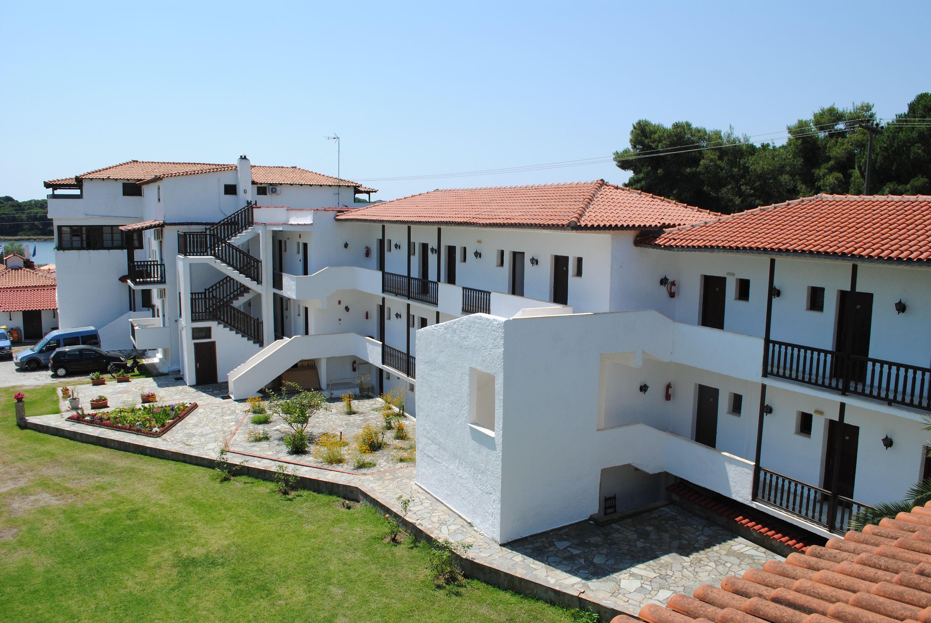 Golden Beach Hotel — photo 3