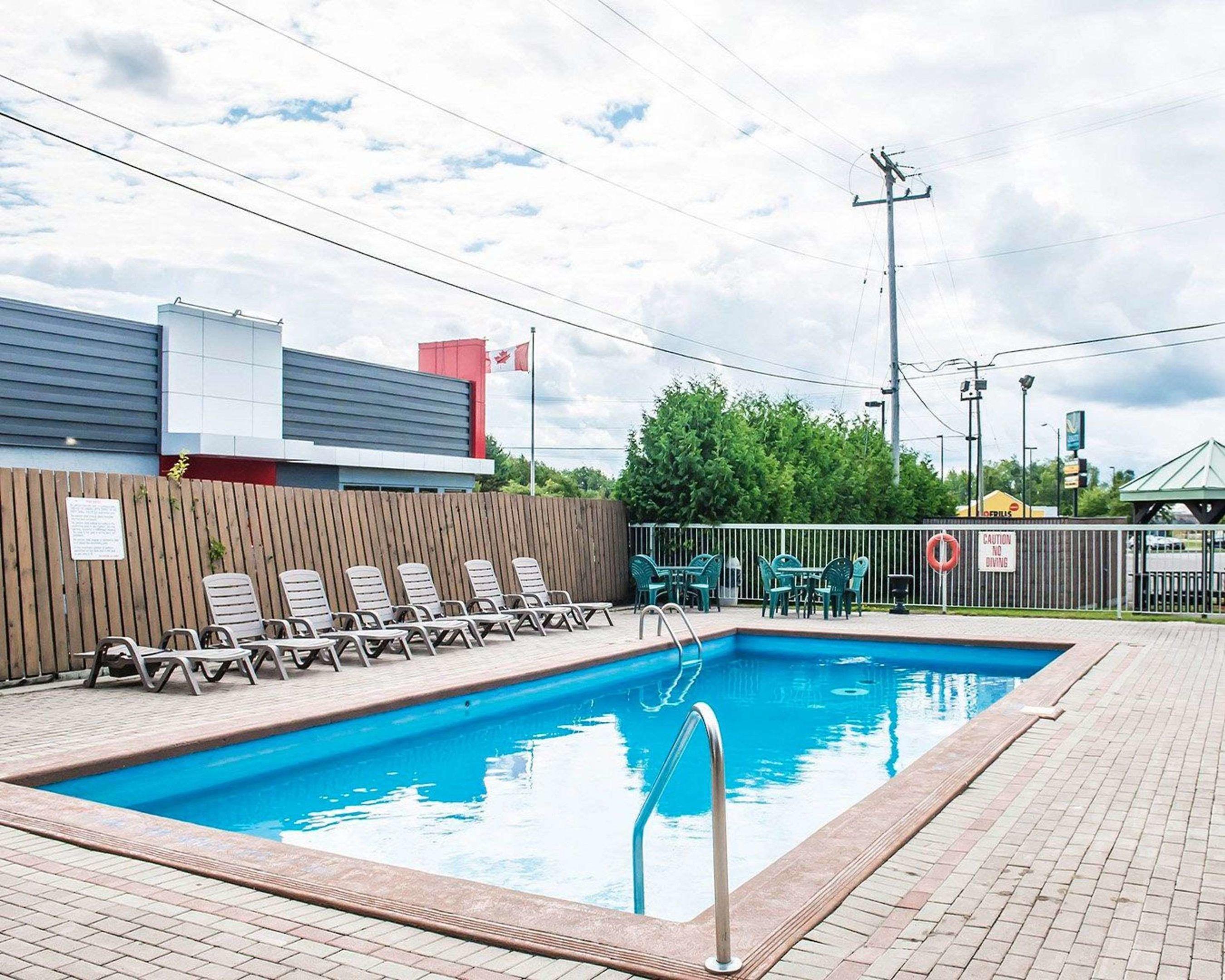 Quality Inn & Suites 1000 Islands — photo 4