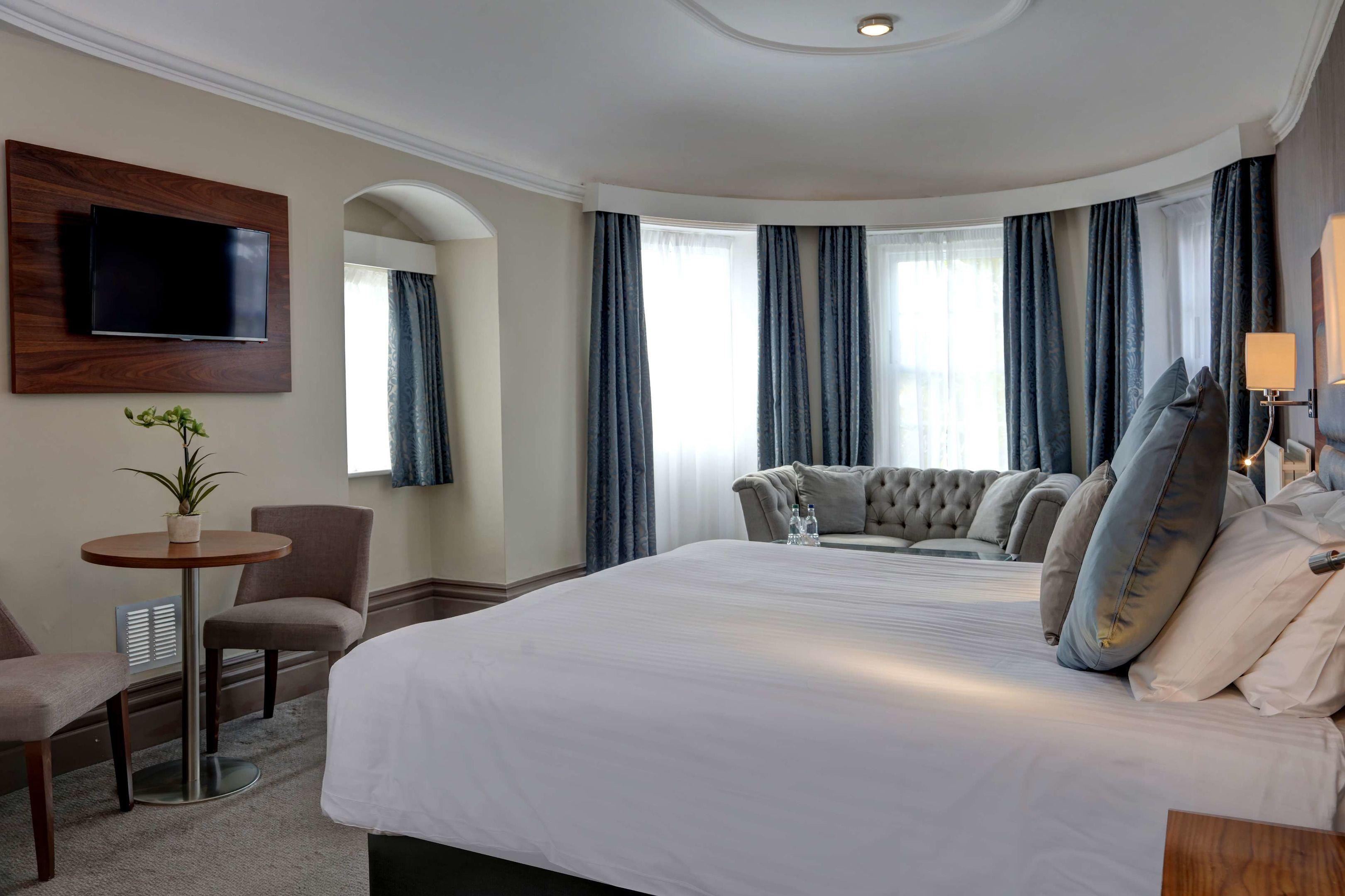 Best Western Chilworth Manor Hotel — photo 5