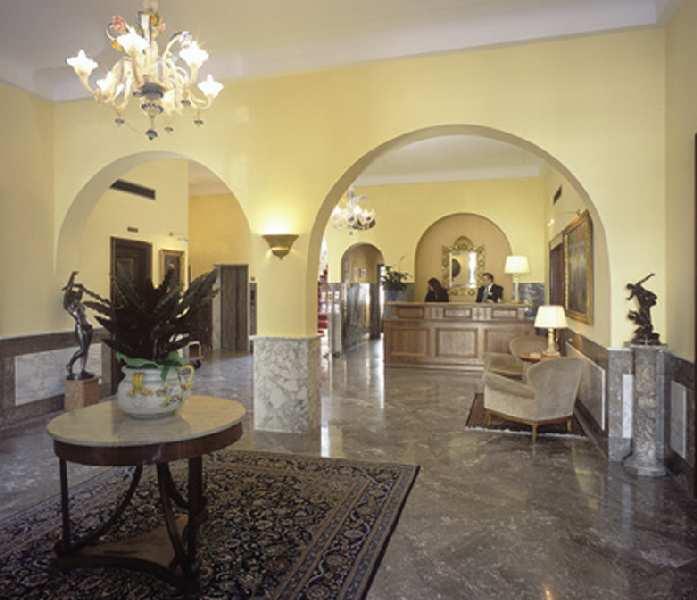 Majestic Palace — photo 3