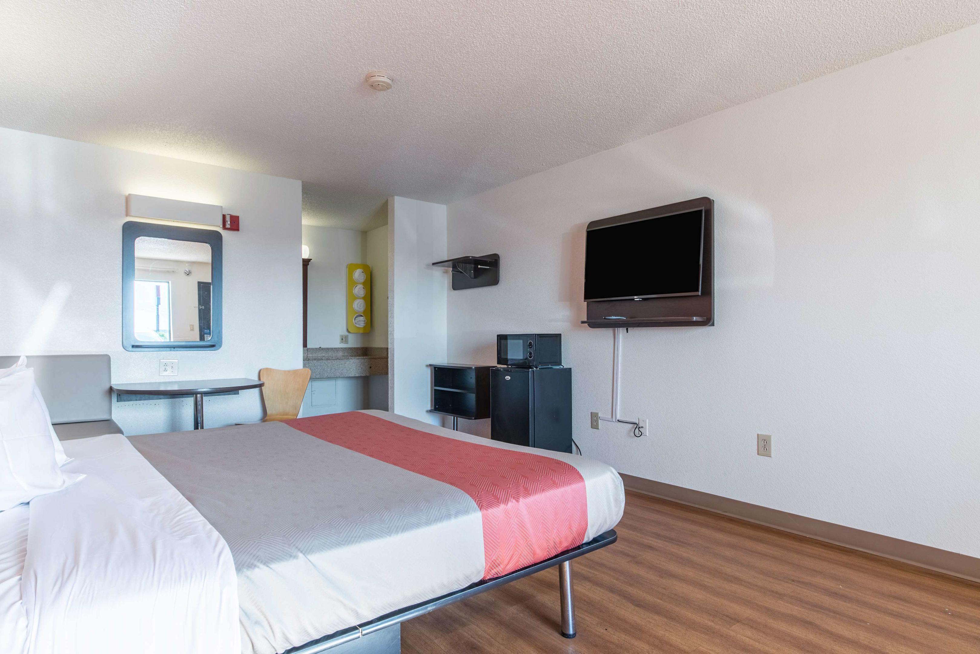 Motel 6 Concord - Kannapolis — photo 5