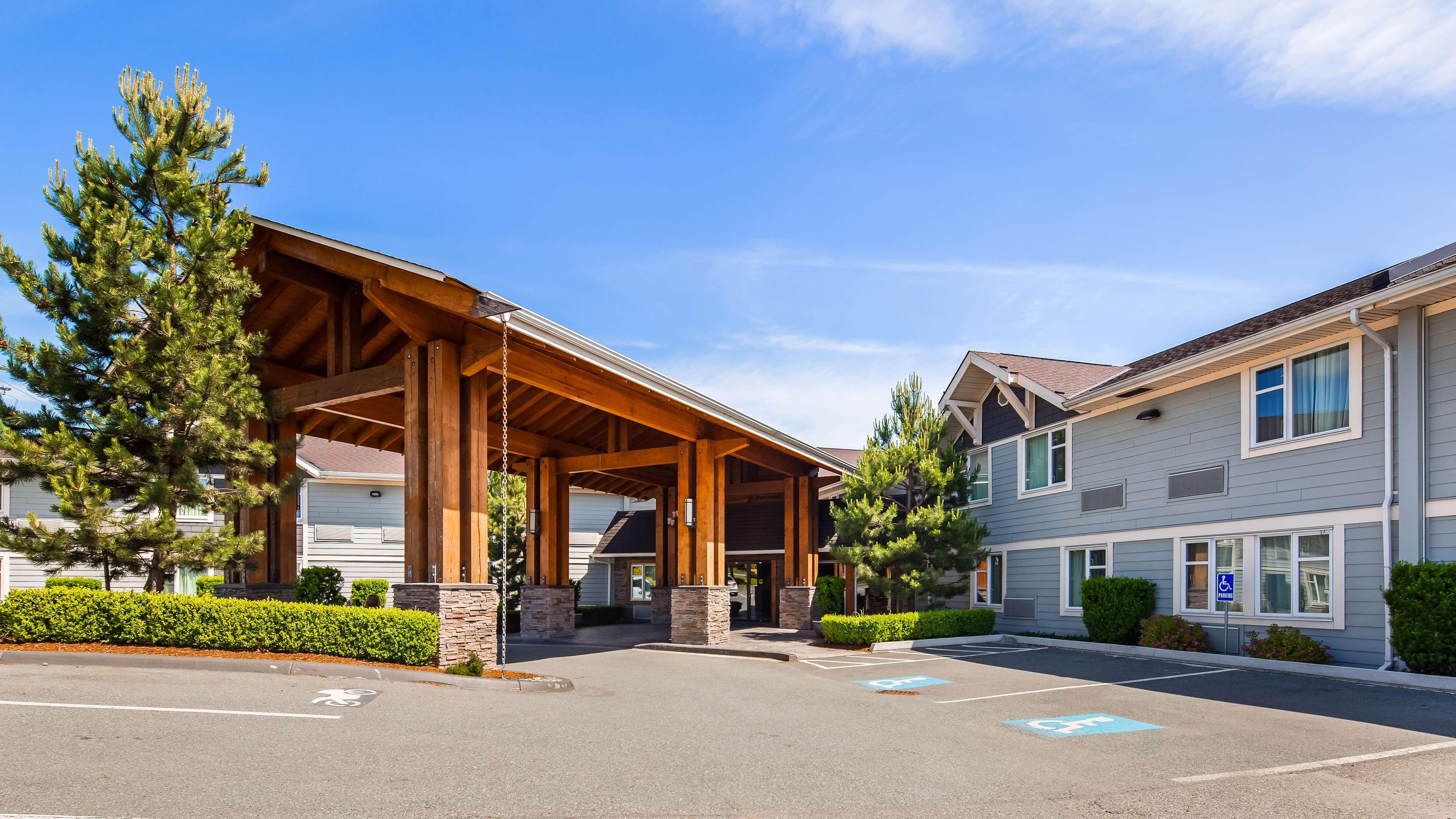 Best Western Plus Country Meadows Inn — photo 5