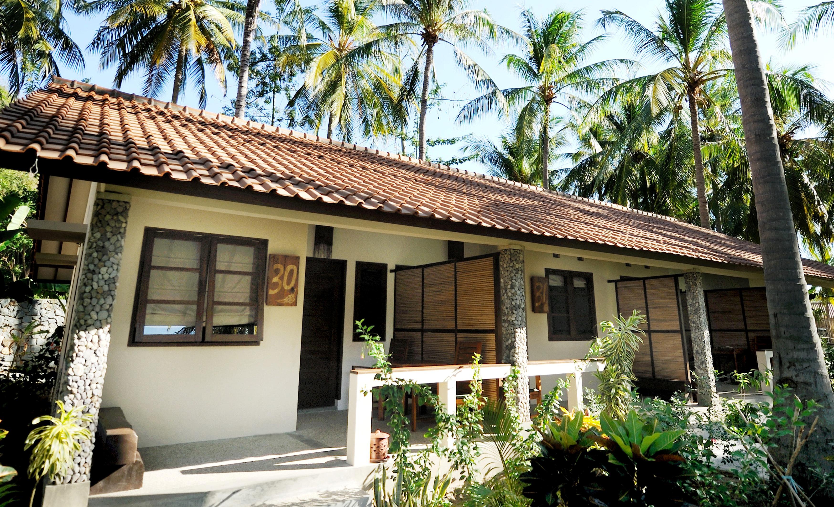 Cocotinos Sekotong Beach Resort — photo 4