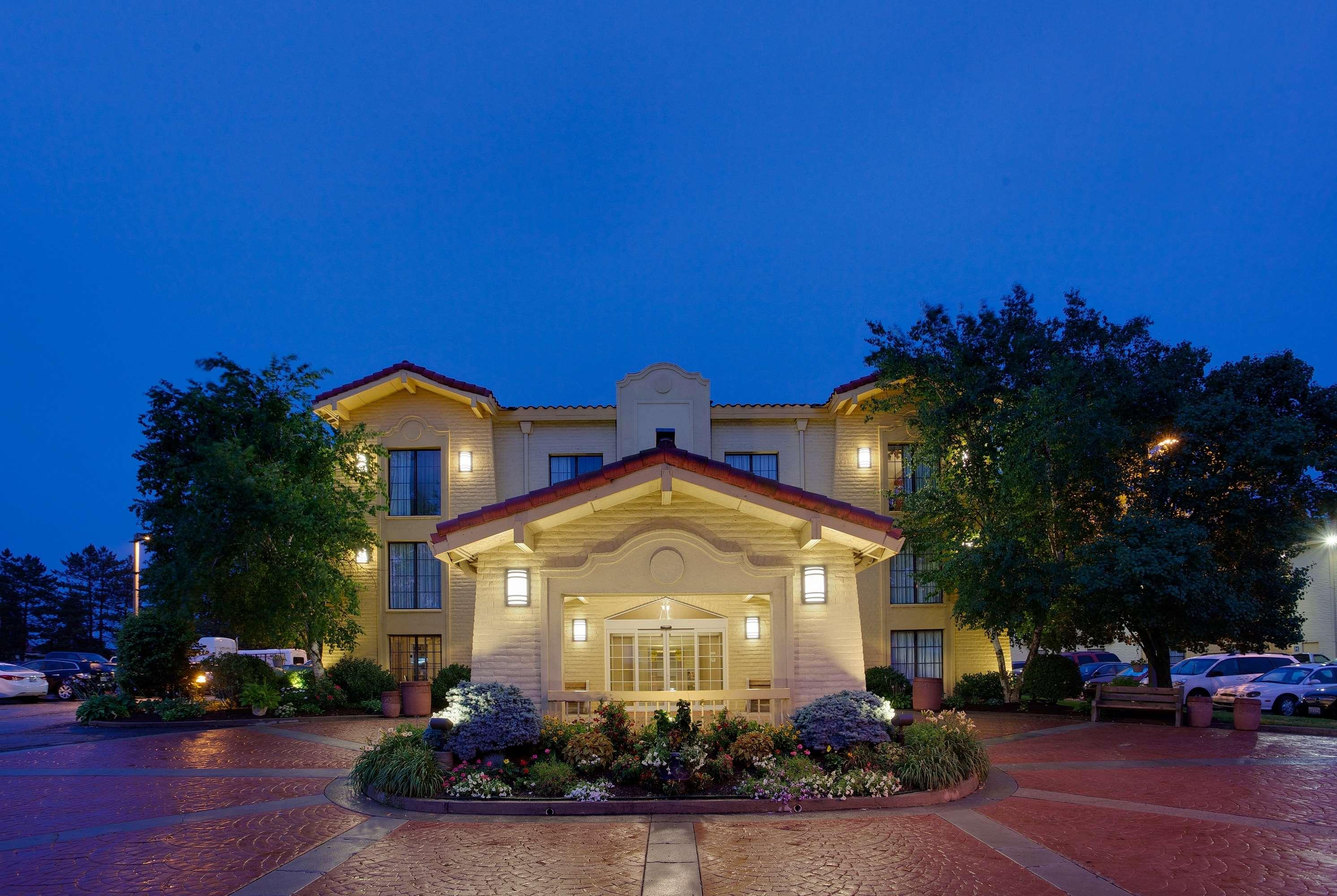 La Quinta Inn Pittsburgh Airport — photo 4