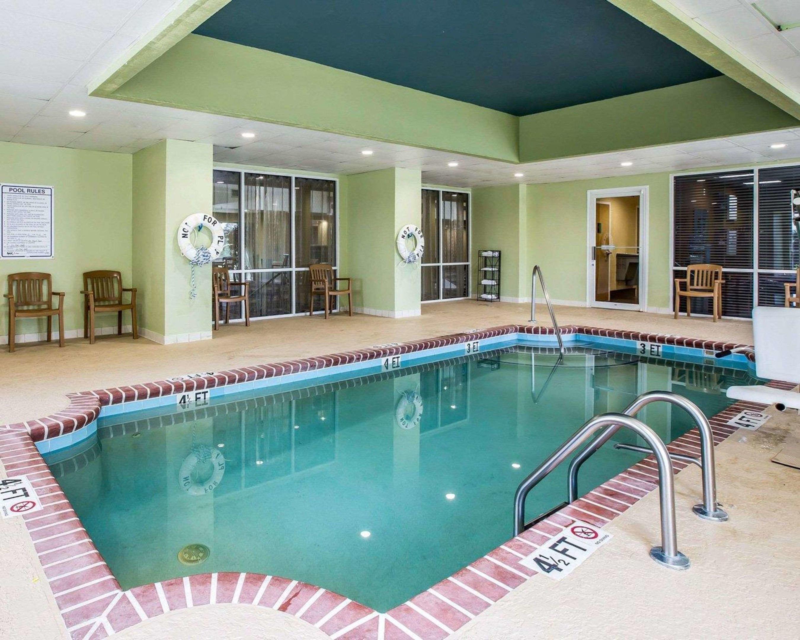 Comfort Suites Anderson — photo 4