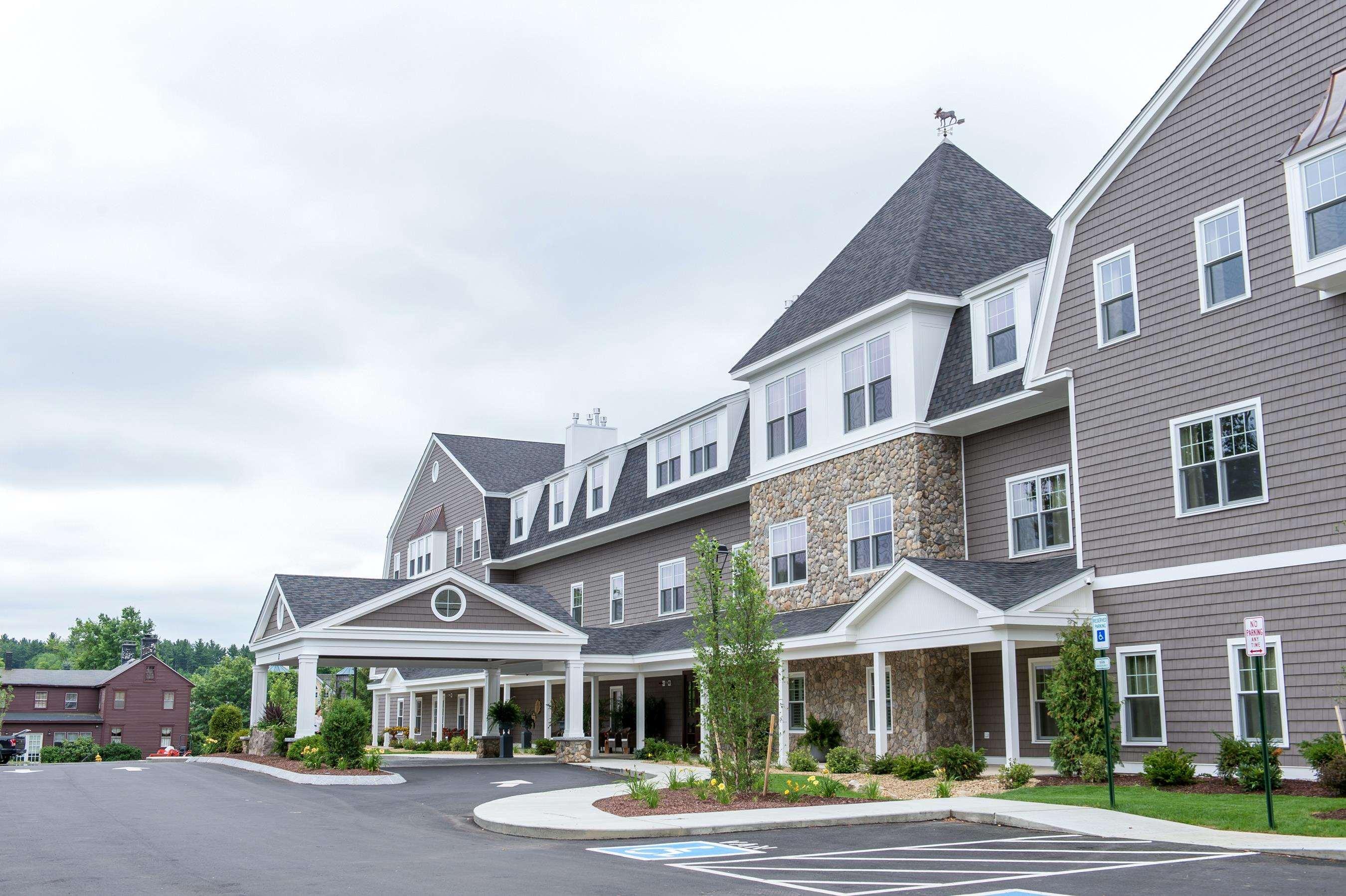 The Bedford Village Inn — photo 4