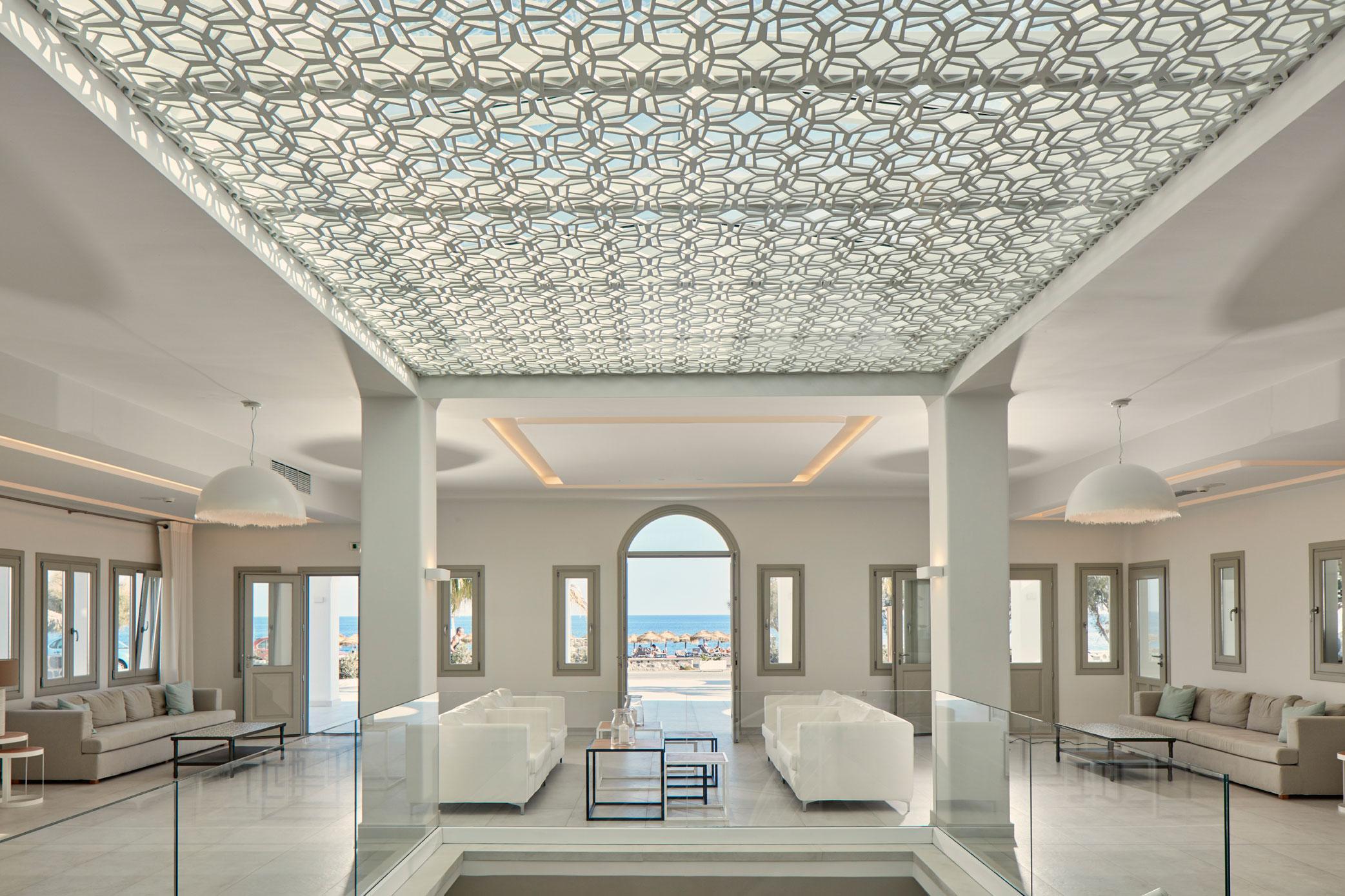 Aqua Blue Hotel — photo 4