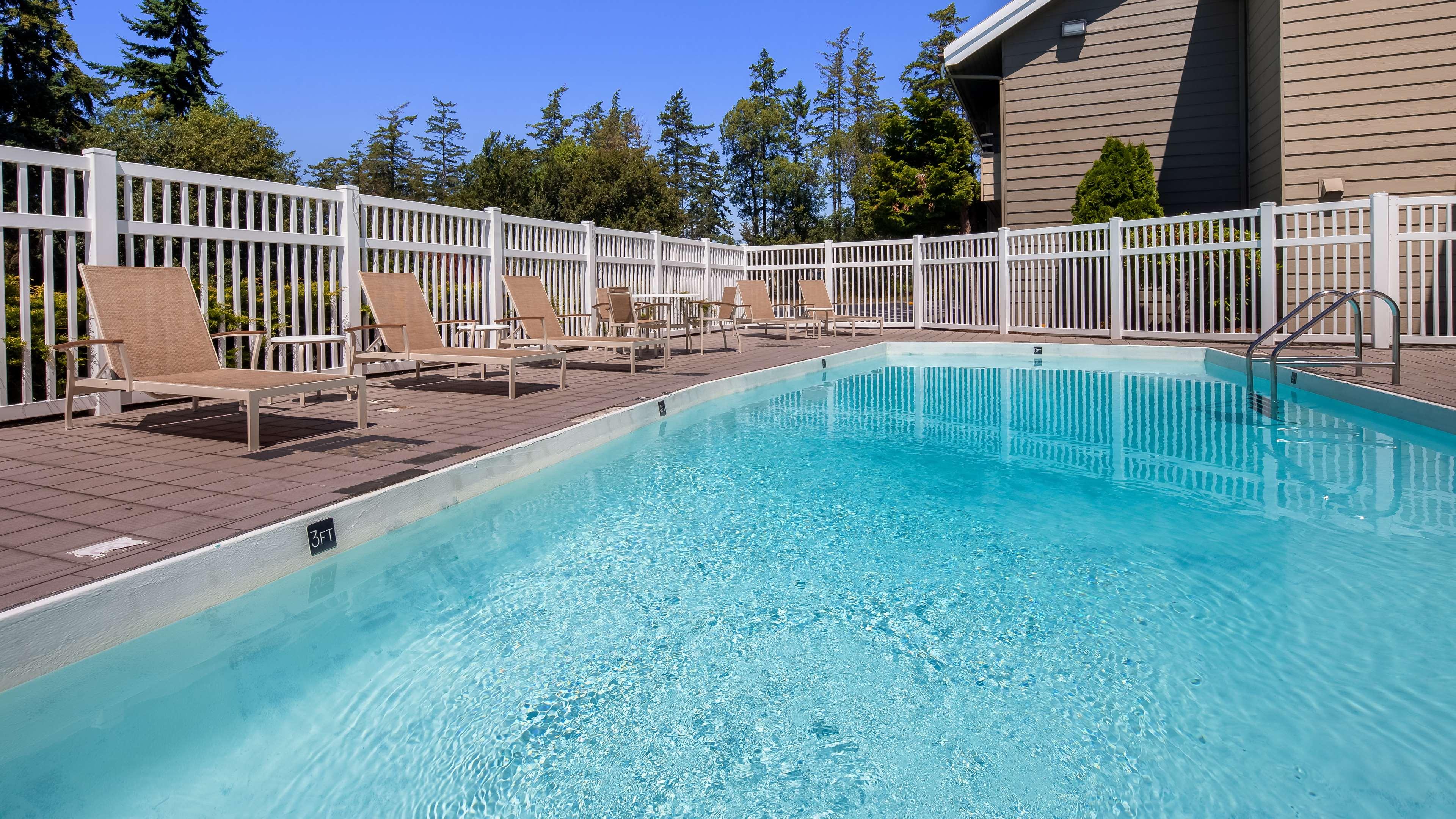Best Western Plus Oak Harbor Hotel & Conference Center — photo 4