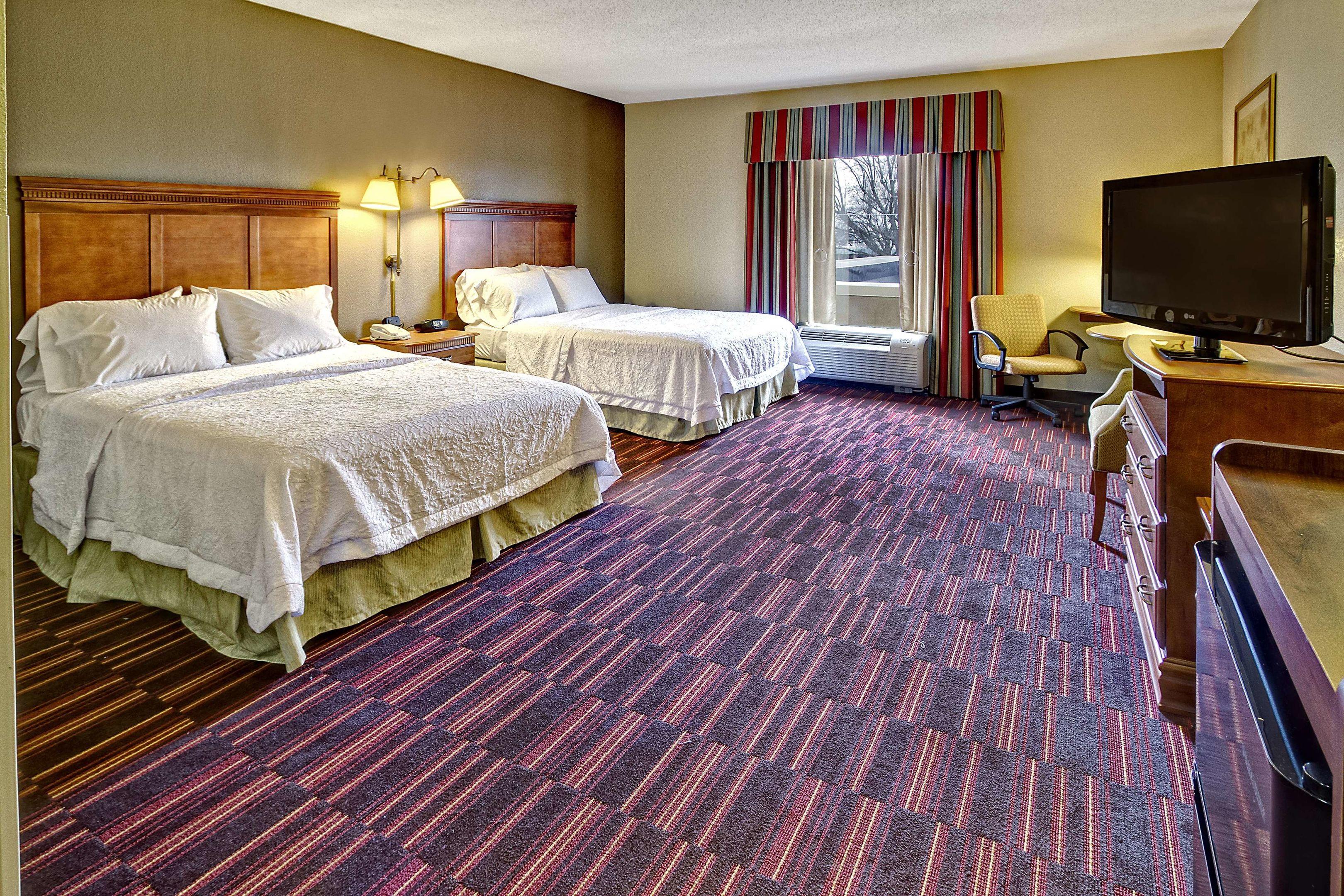 Hampton Inn Cleveland — photo 4