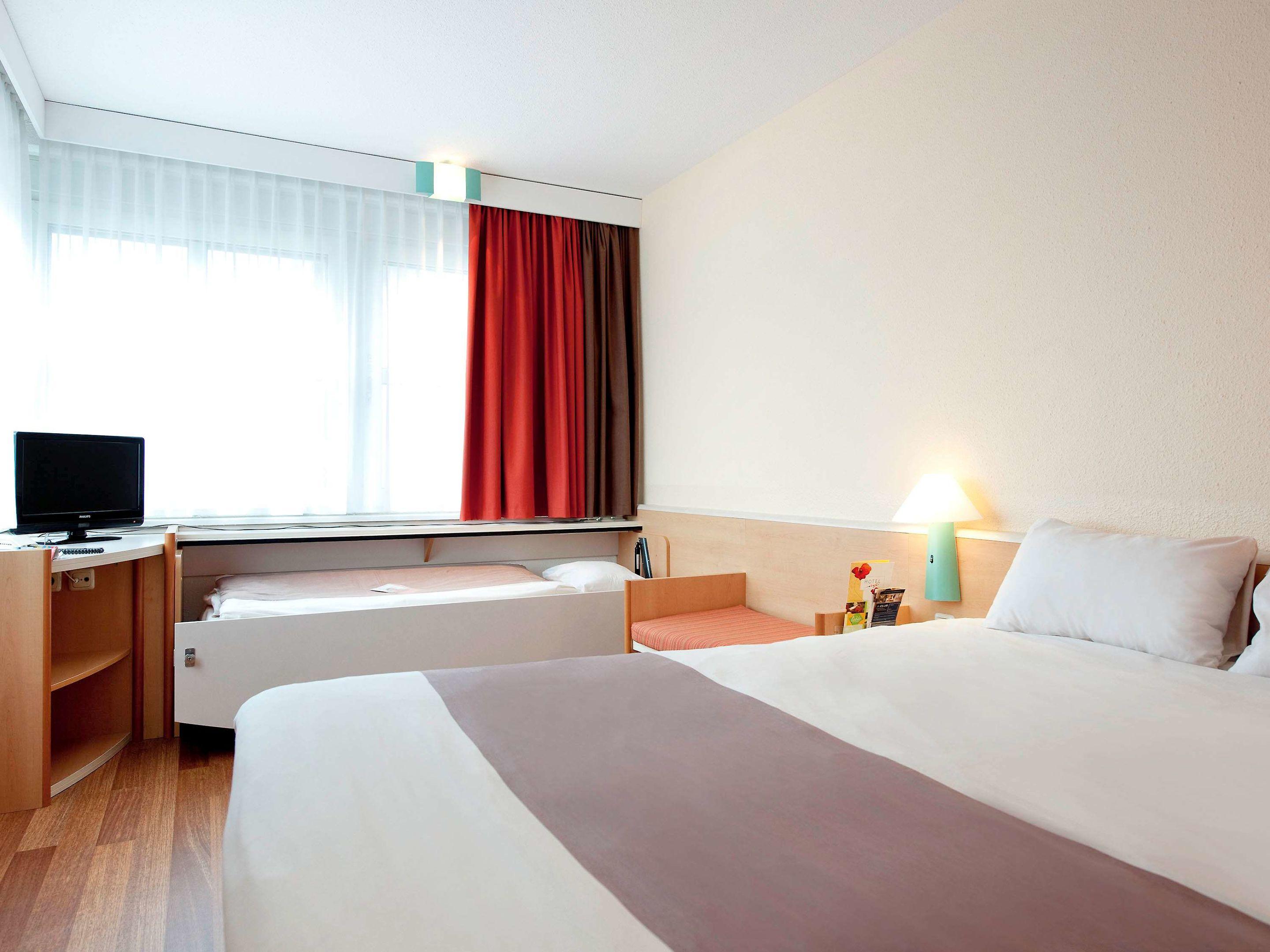 ibis Regensburg City — photo 5