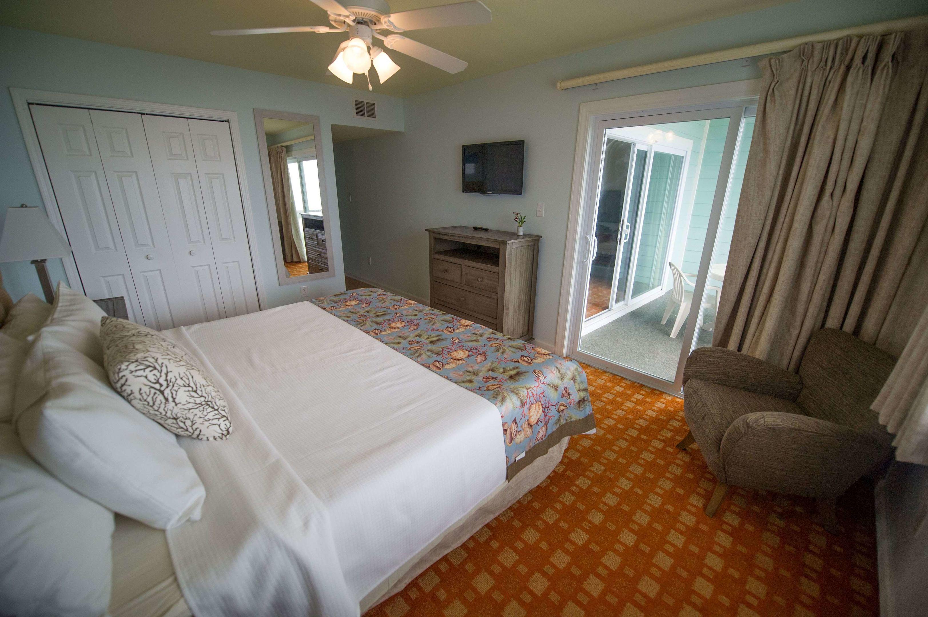 Sandpebble Beach Club — photo 5