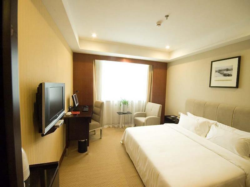 Yijia Business Inn — photo 5