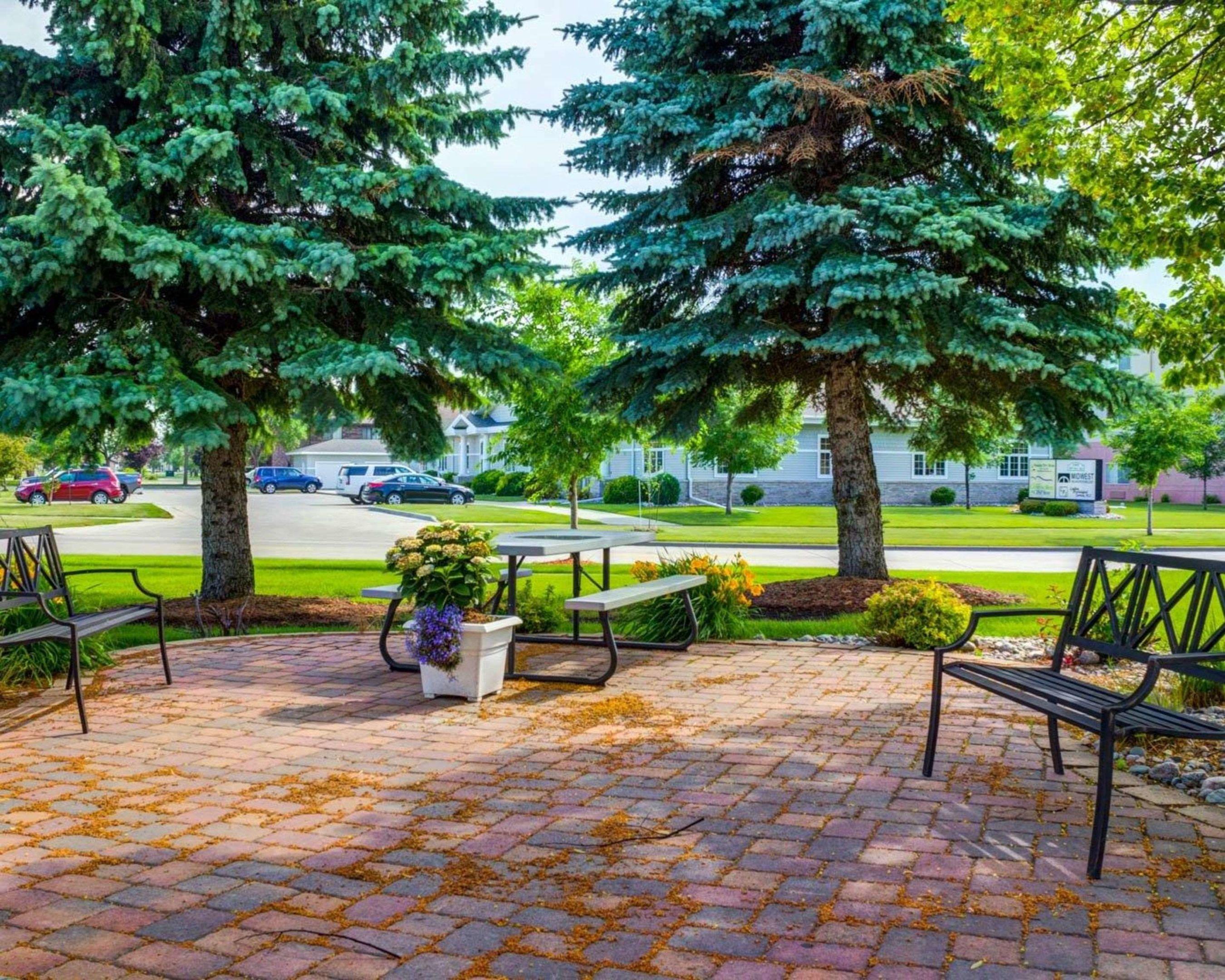 Rodeway Inn Grand Forks — photo 4