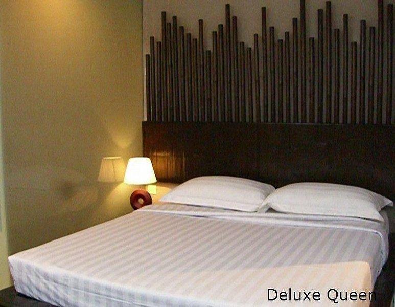 RedDoorz Premium @ Serangoon — photo 5