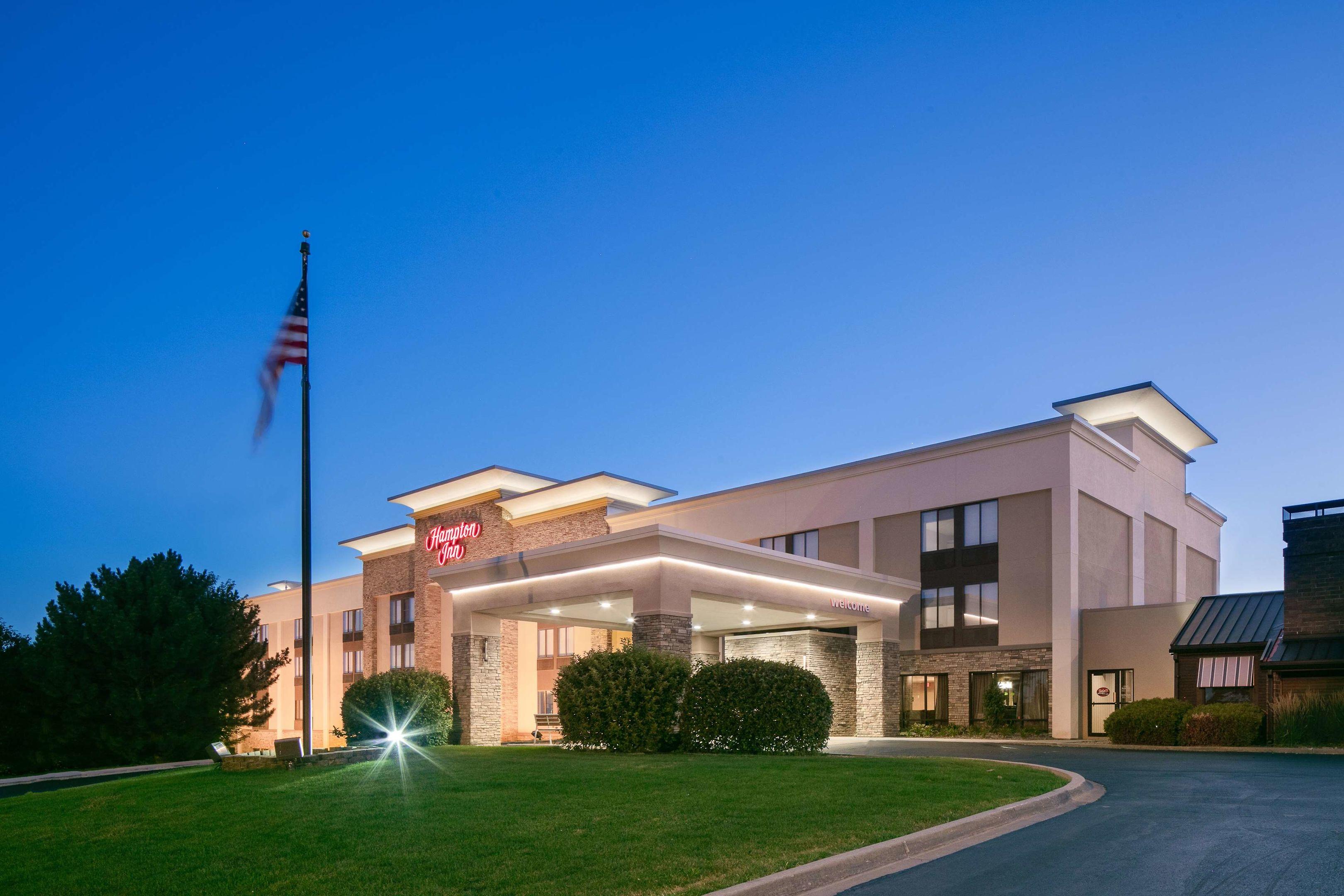 Hampton Inn Iowa City/Coralville — photo 4