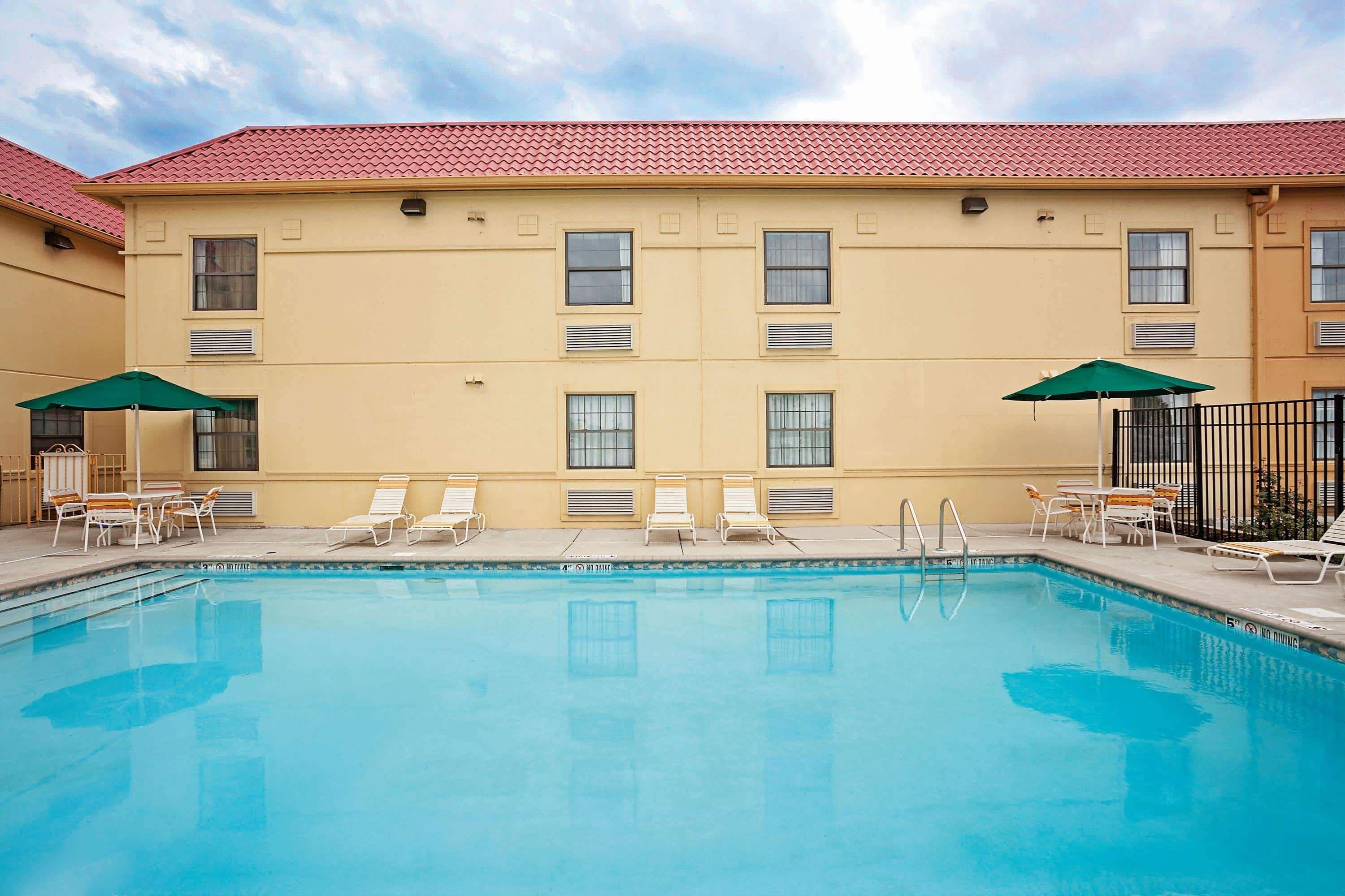 La Quinta Inn Merrillville — photo 4