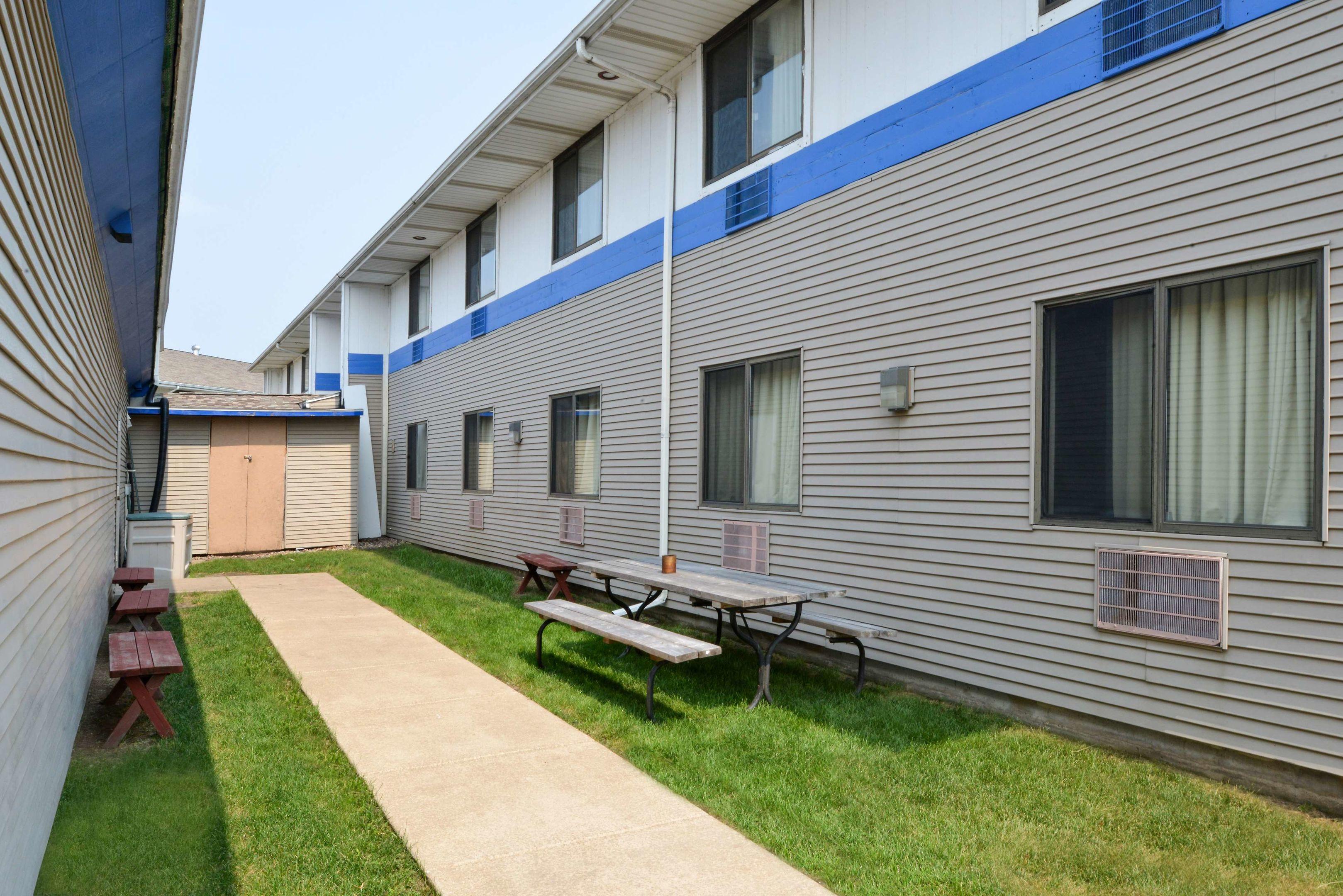 Americas Best Value Inn — photo 3