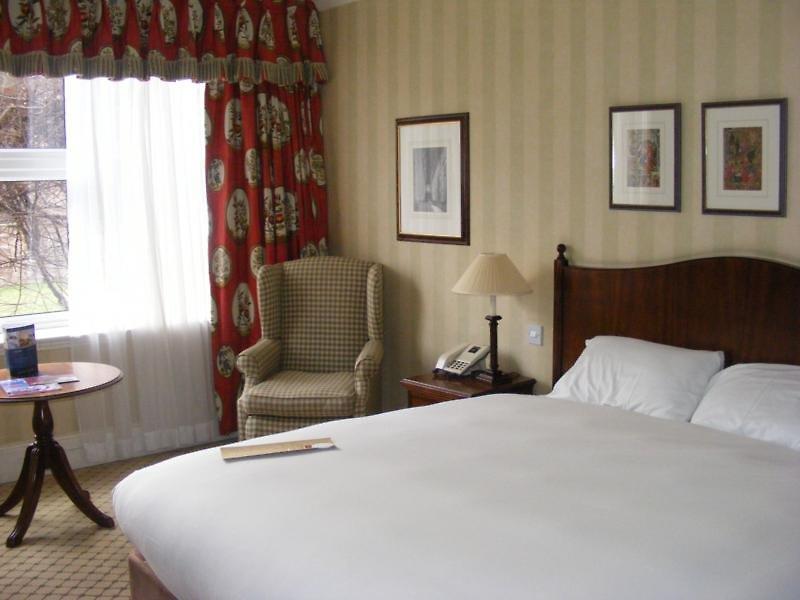 Mercure Winchester Wessex Hotel — photo 3