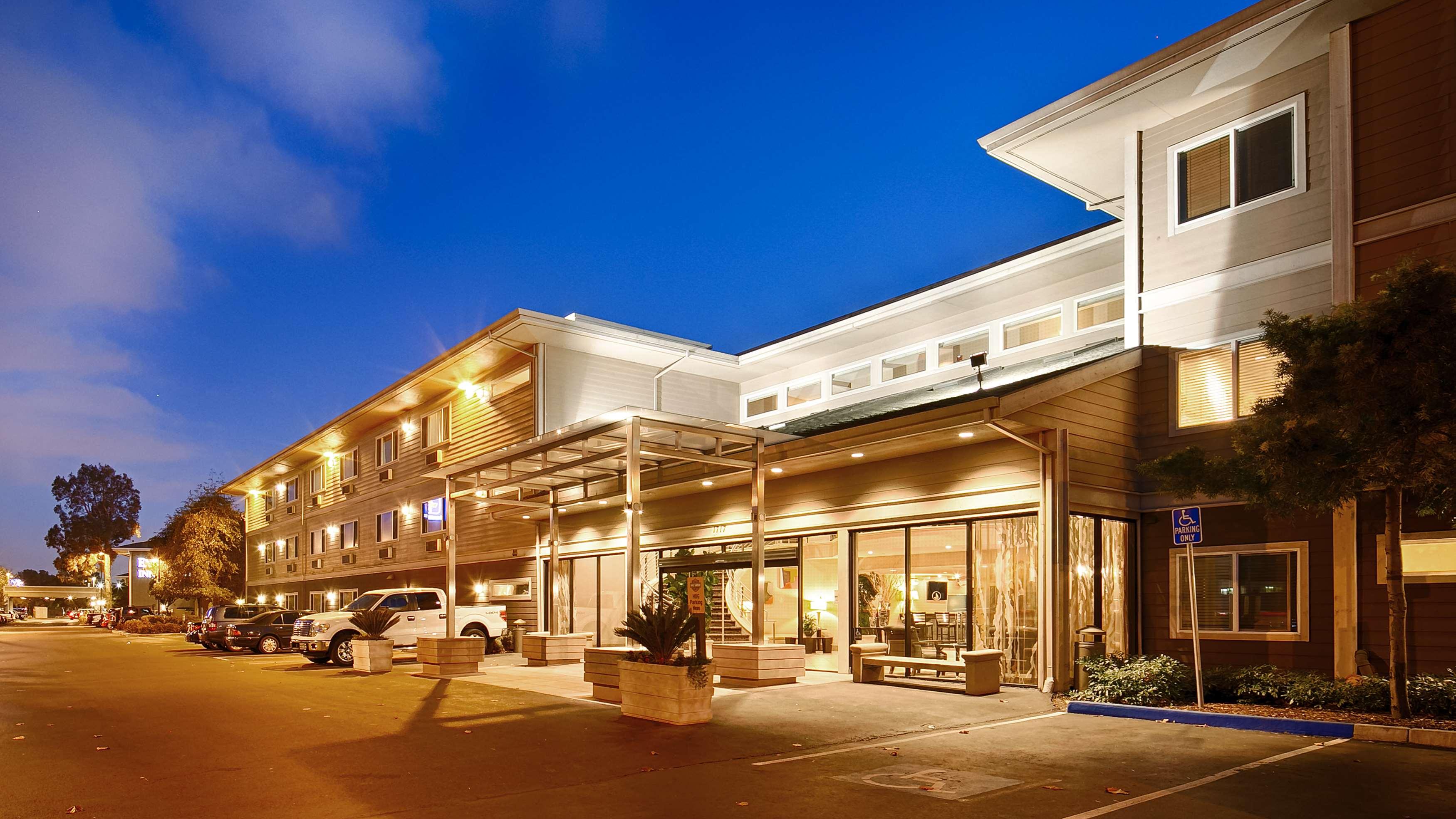 Best Western Plus Bayside Hotel — photo 4