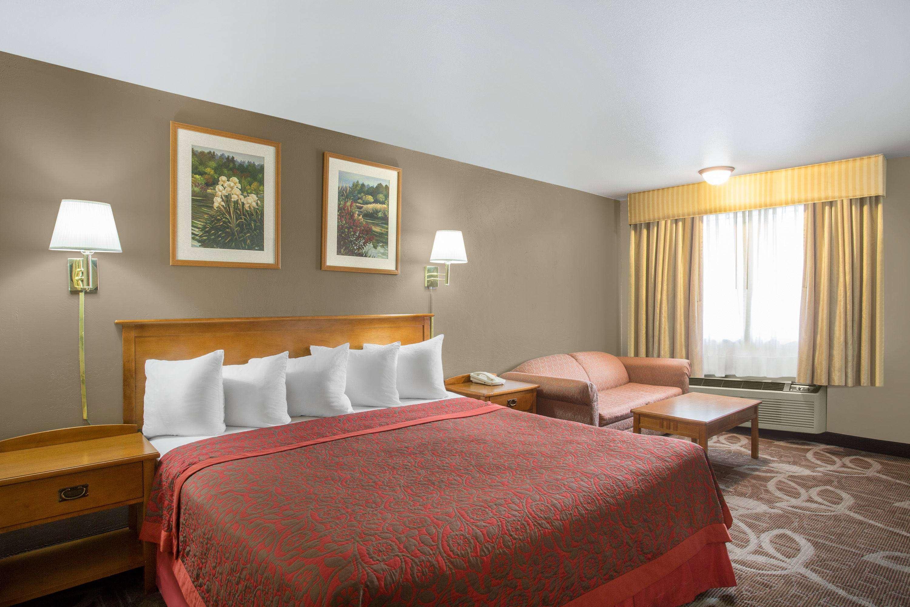 Days Inn by Wyndham Provo — photo 4