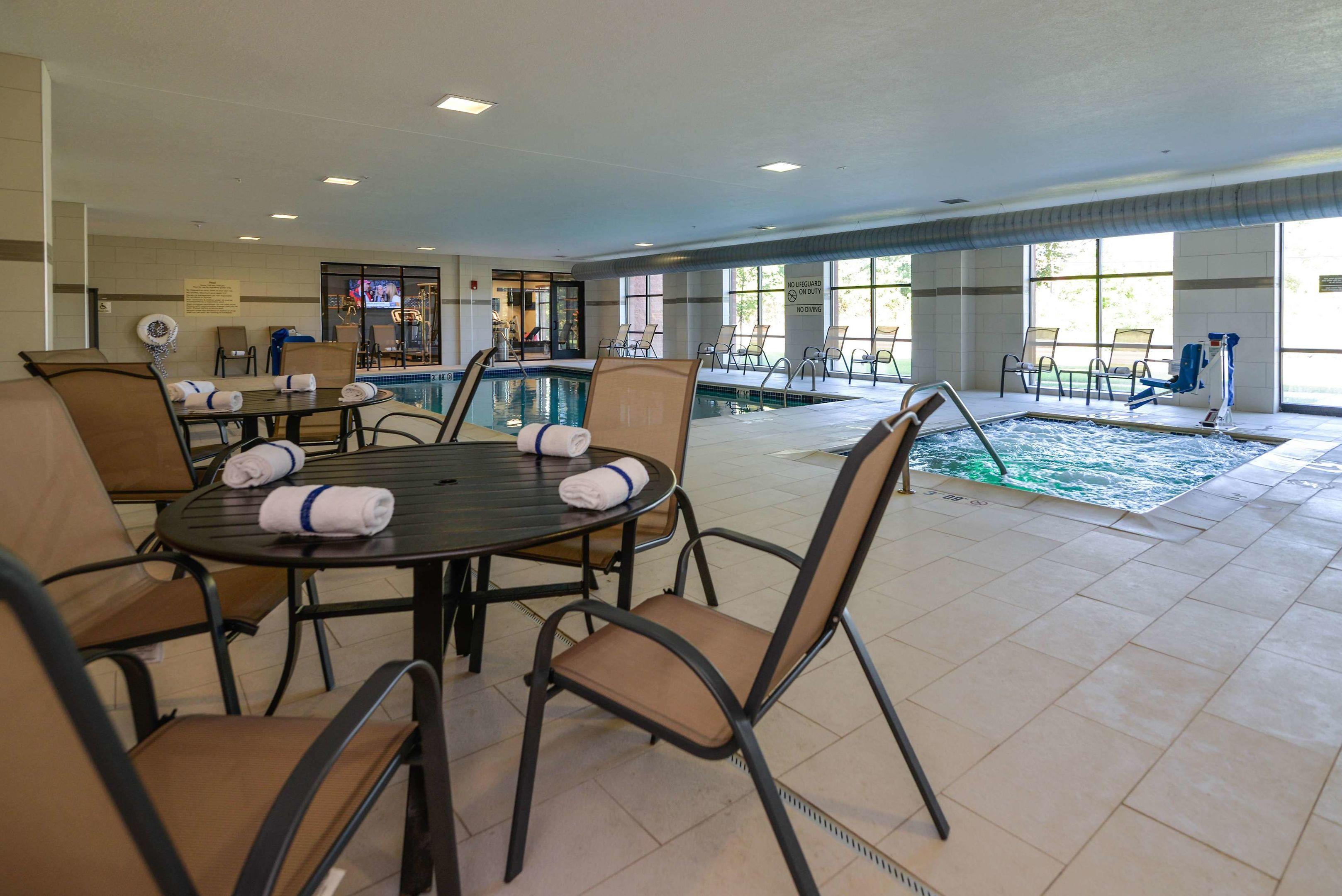 Hampton Inn Brighton — photo 4