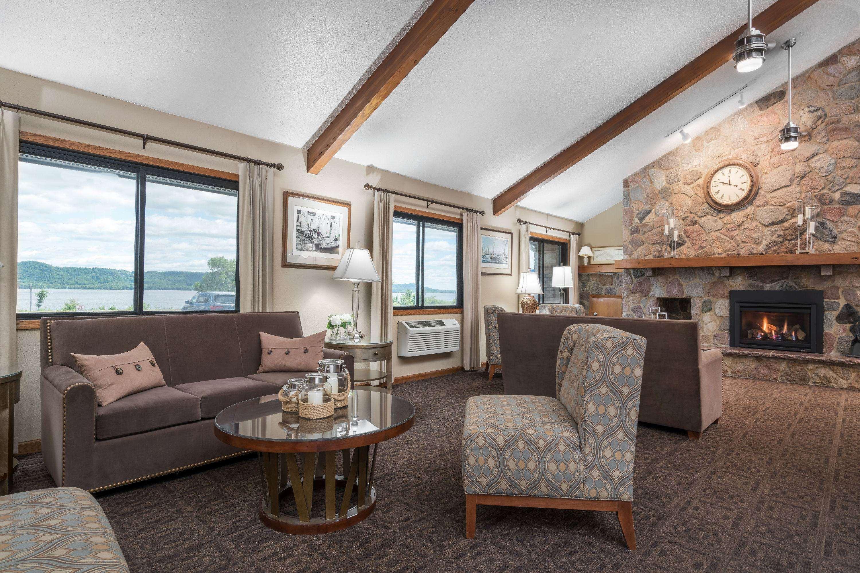 AmericInn Lodge & Suites Lake City