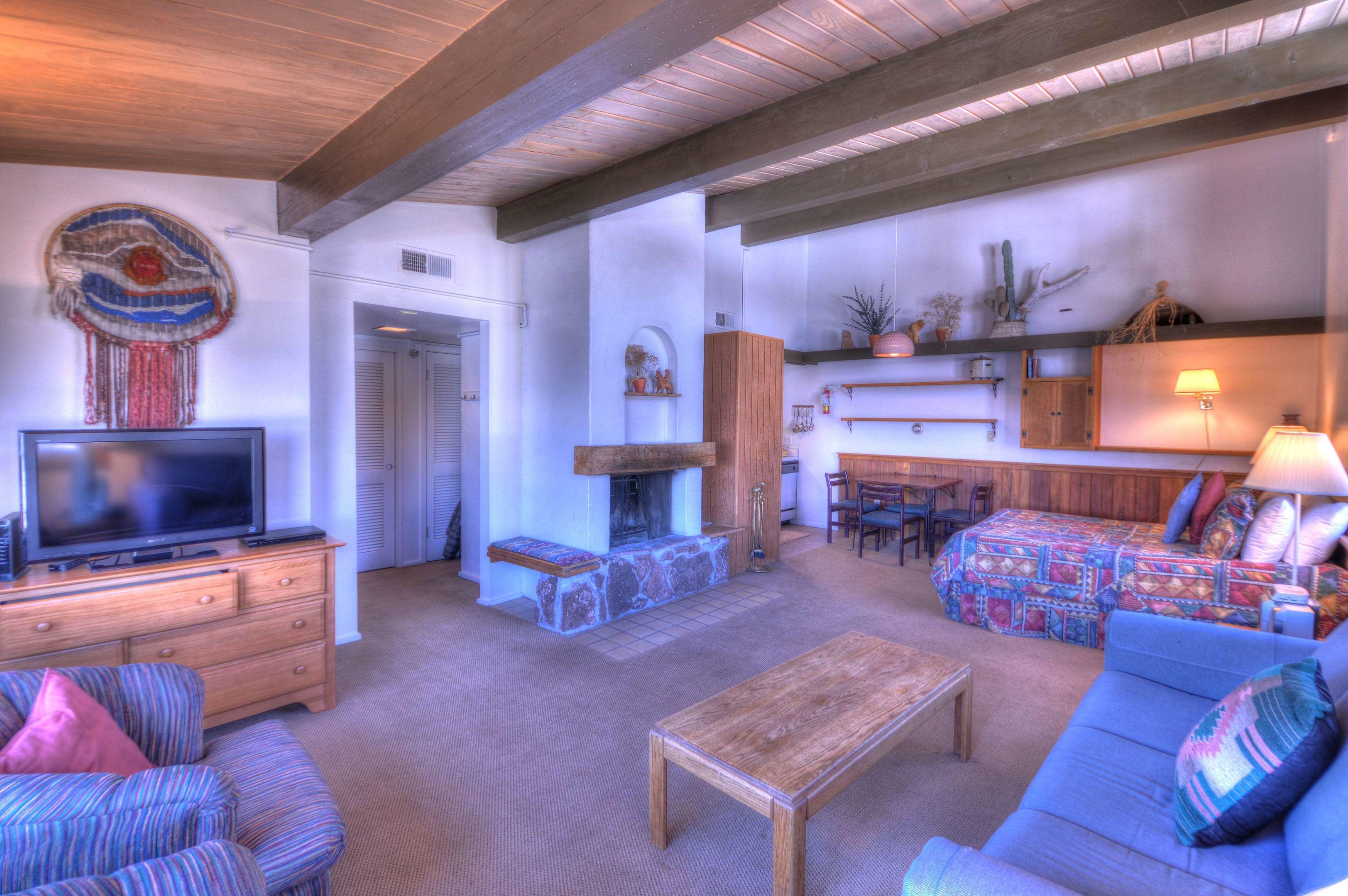 Aspenwood Condominiums — photo 5