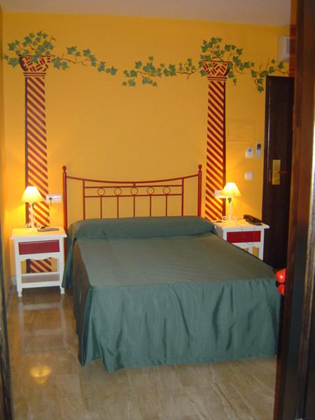 Las Rosas — photo 4