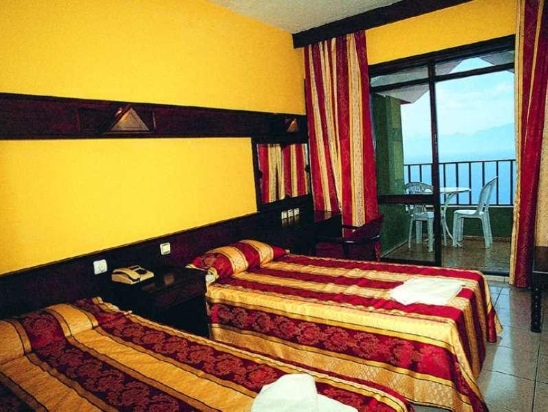 Tema 242 Hotel — photo 5