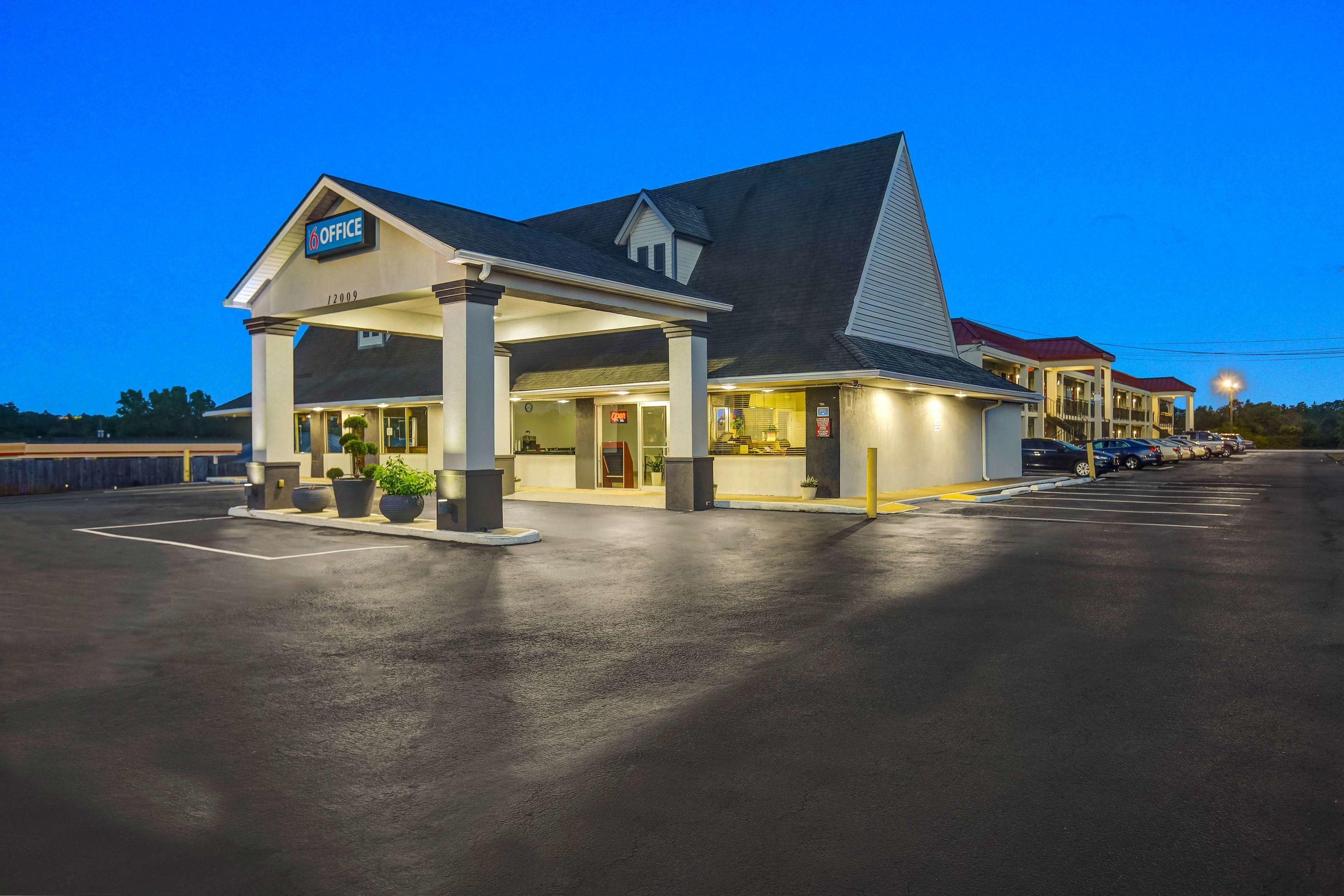 Motel 6 Byron, GA — photo 3