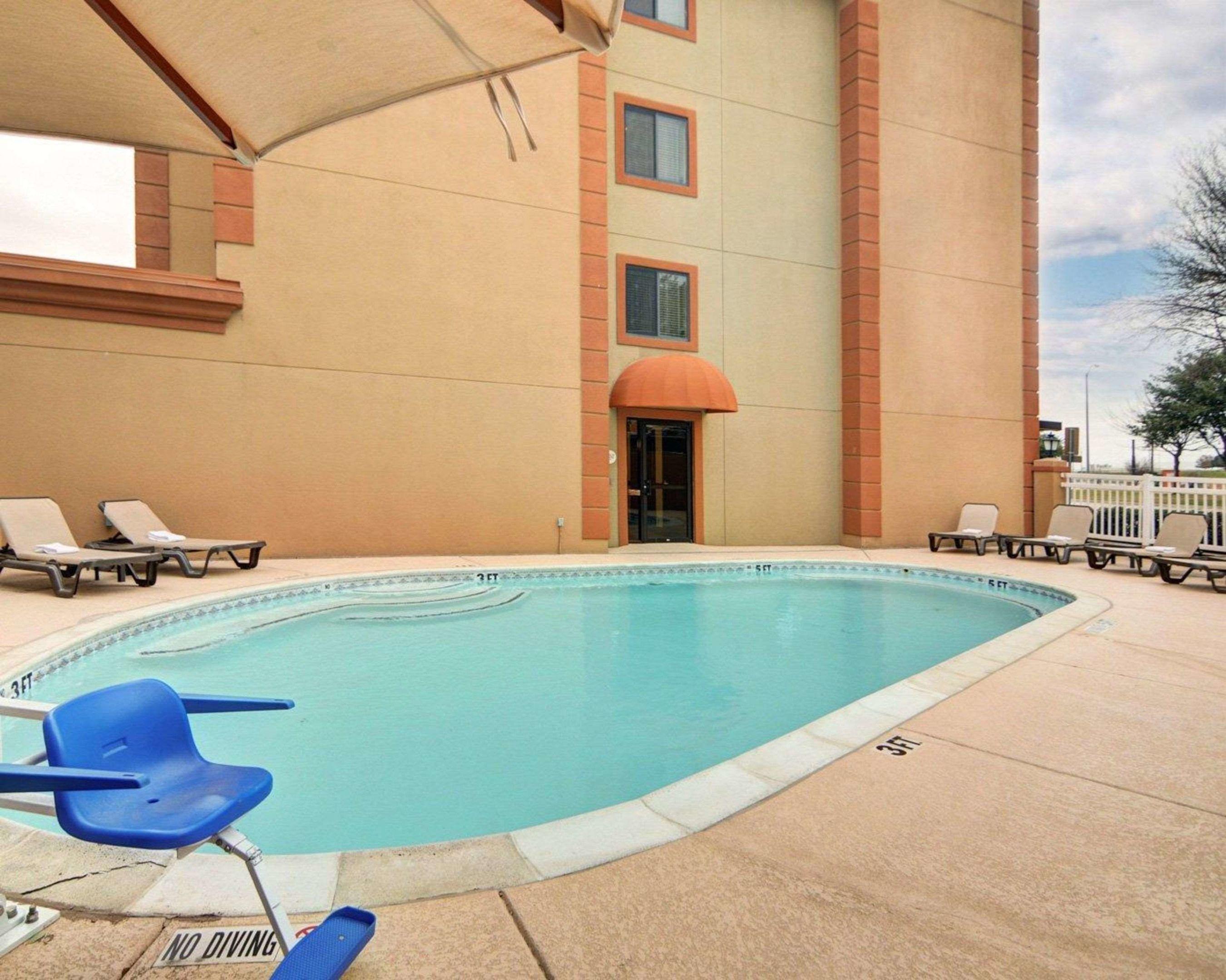 Comfort Inn — photo 5